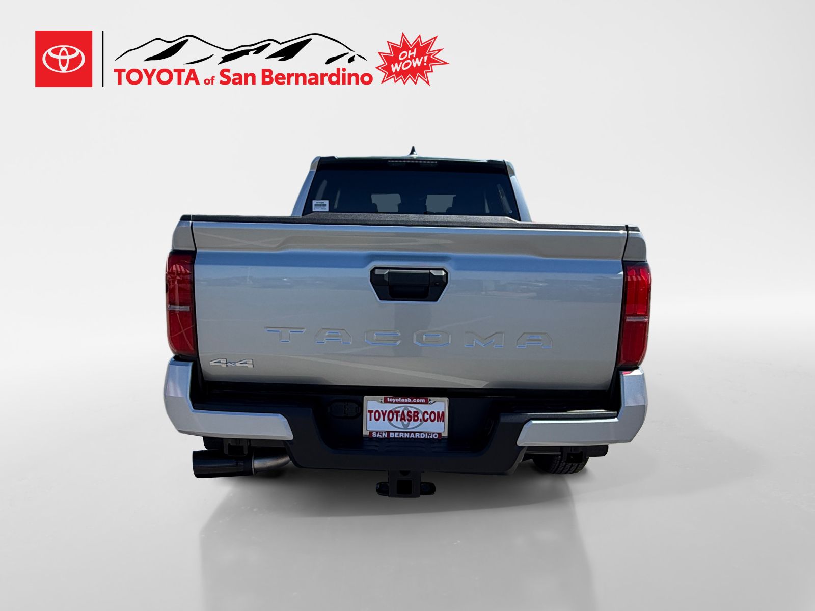 View vehicle photo 4