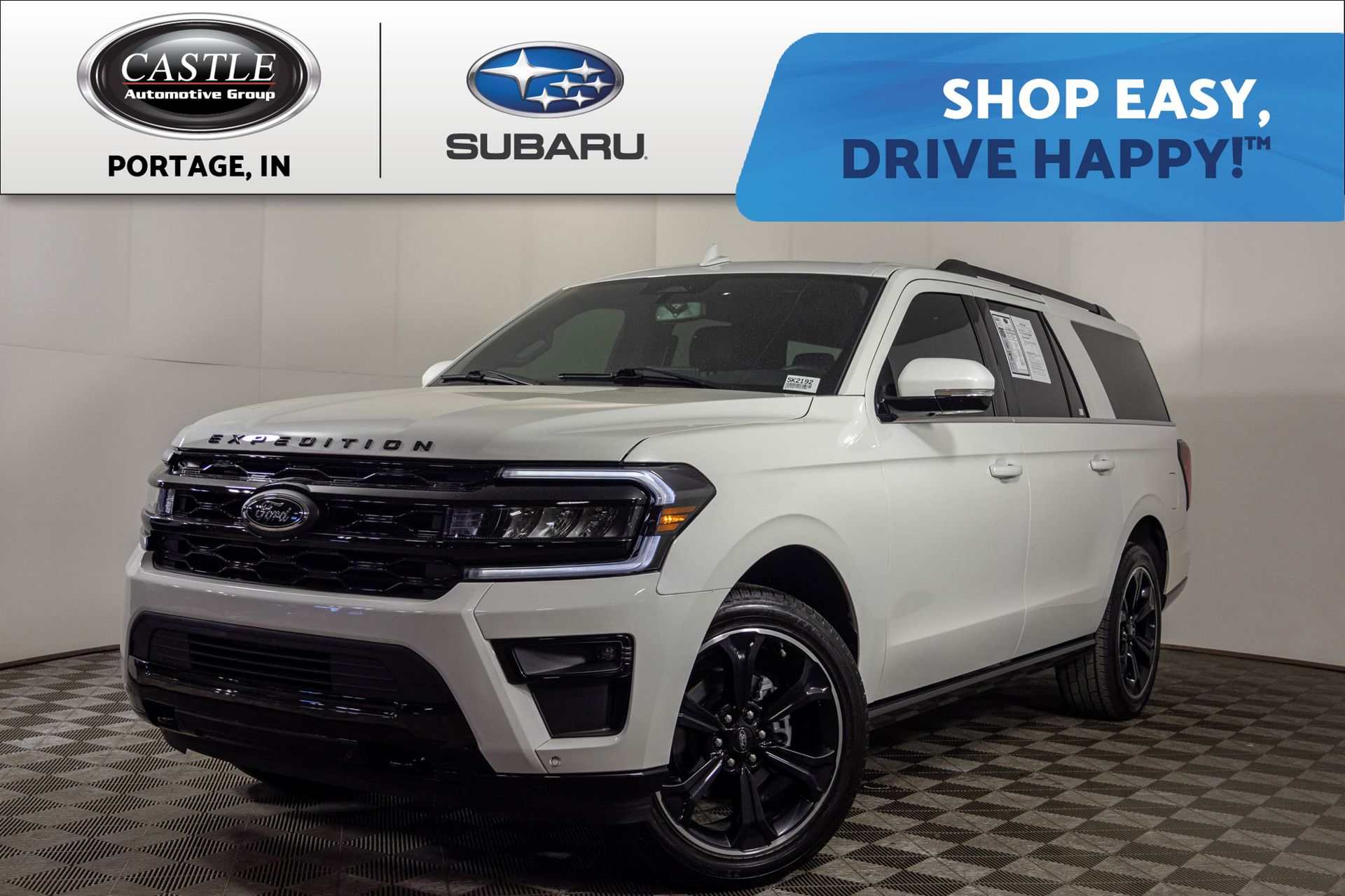 White Metallic 2022 Ford Expedition MAX Limited 4WD SUV / Crossover Four-Wheel Drive Automatic