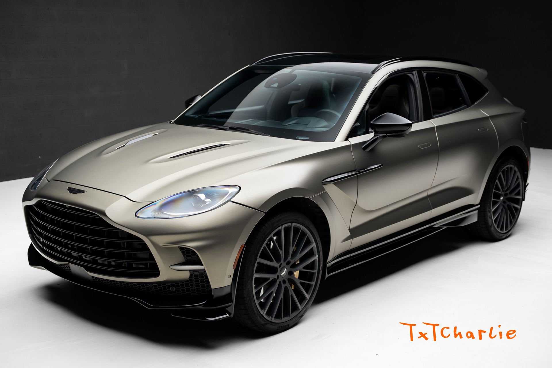 2023 Aston Martin DBX SUV / Crossover All-Wheel Drive 9-Speed Automatic