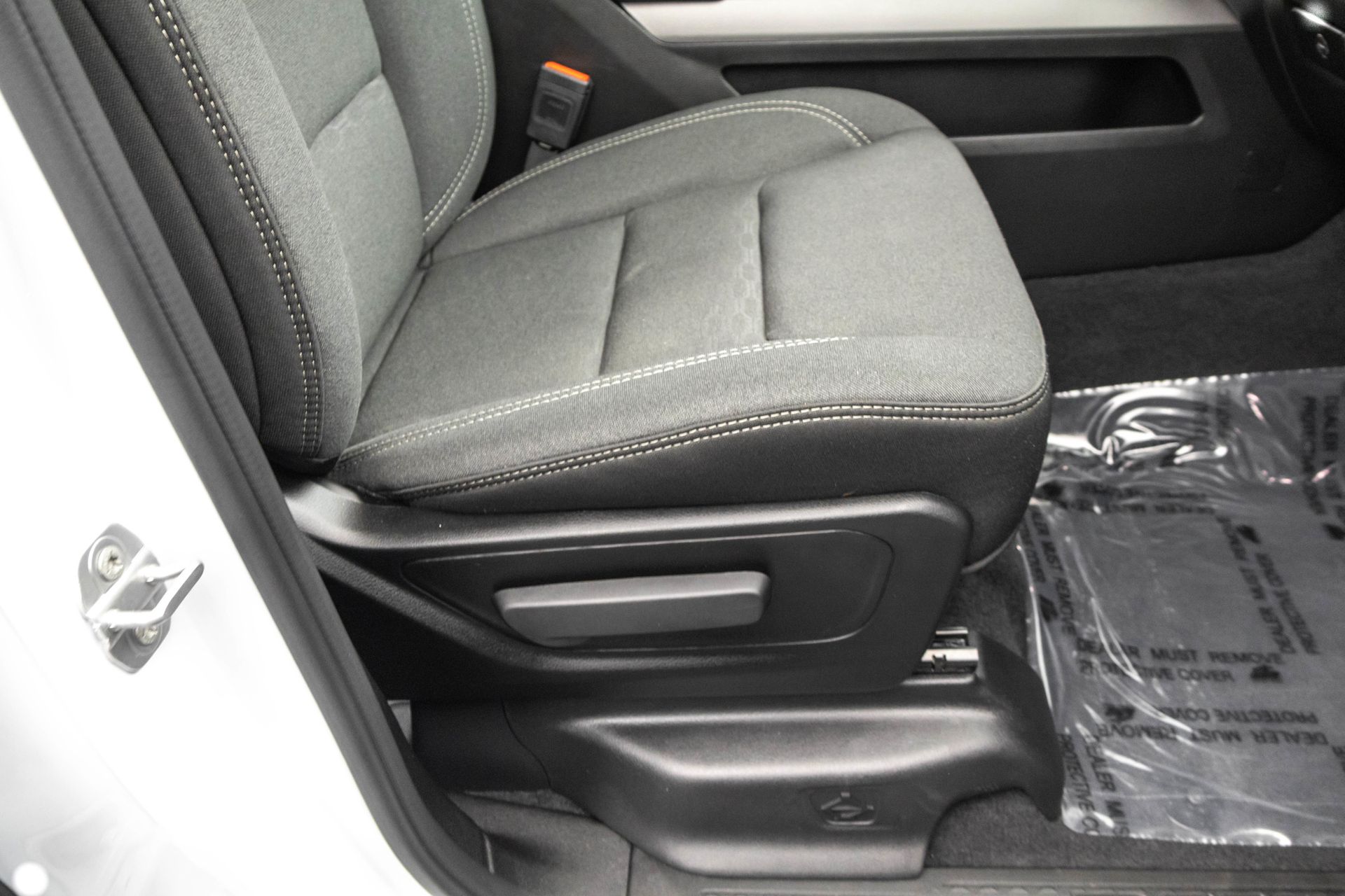 2025 RAM 1500 - Image 45