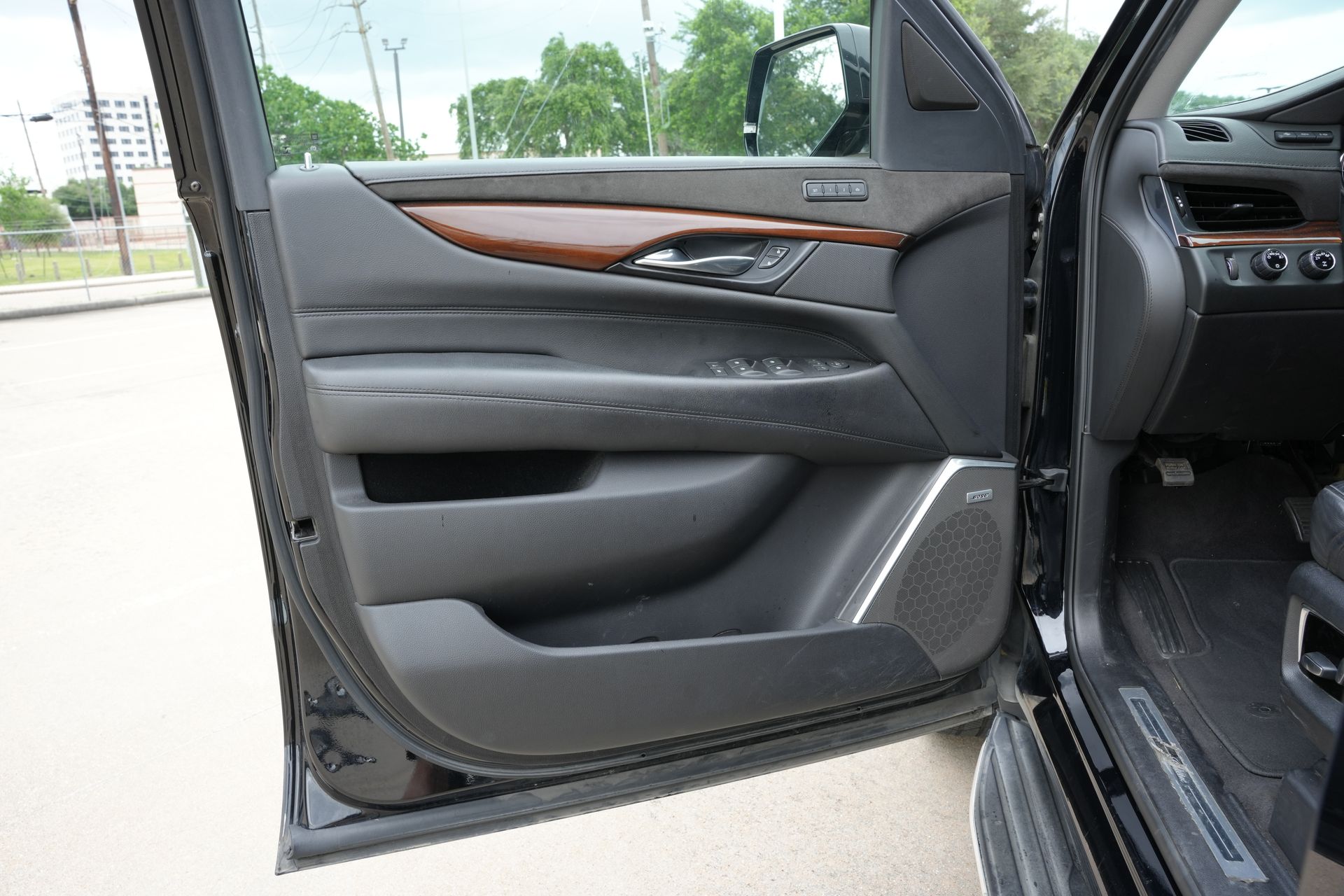 2020 Cadillac Escalade ESV Luxury Black at Emmons Autoplex