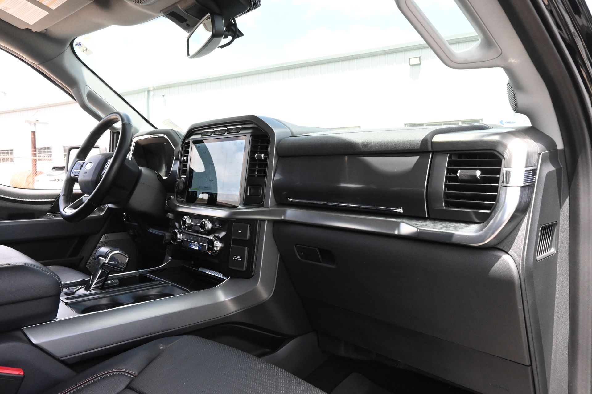 2022 Ford F-150 Lariat Black at AutoSavvy Houston Southwest