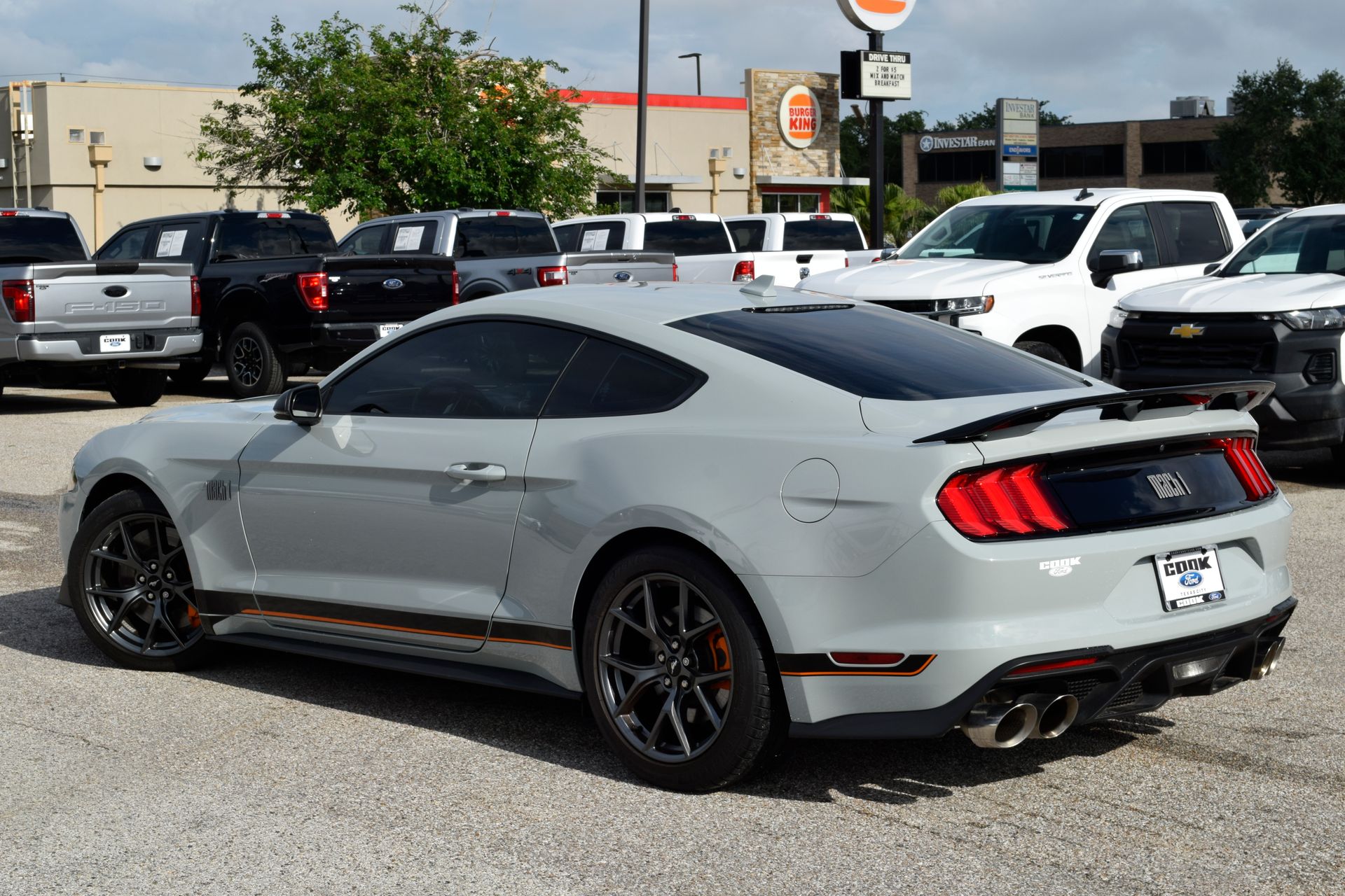 2021 Ford Mustang Mach 1 - 2