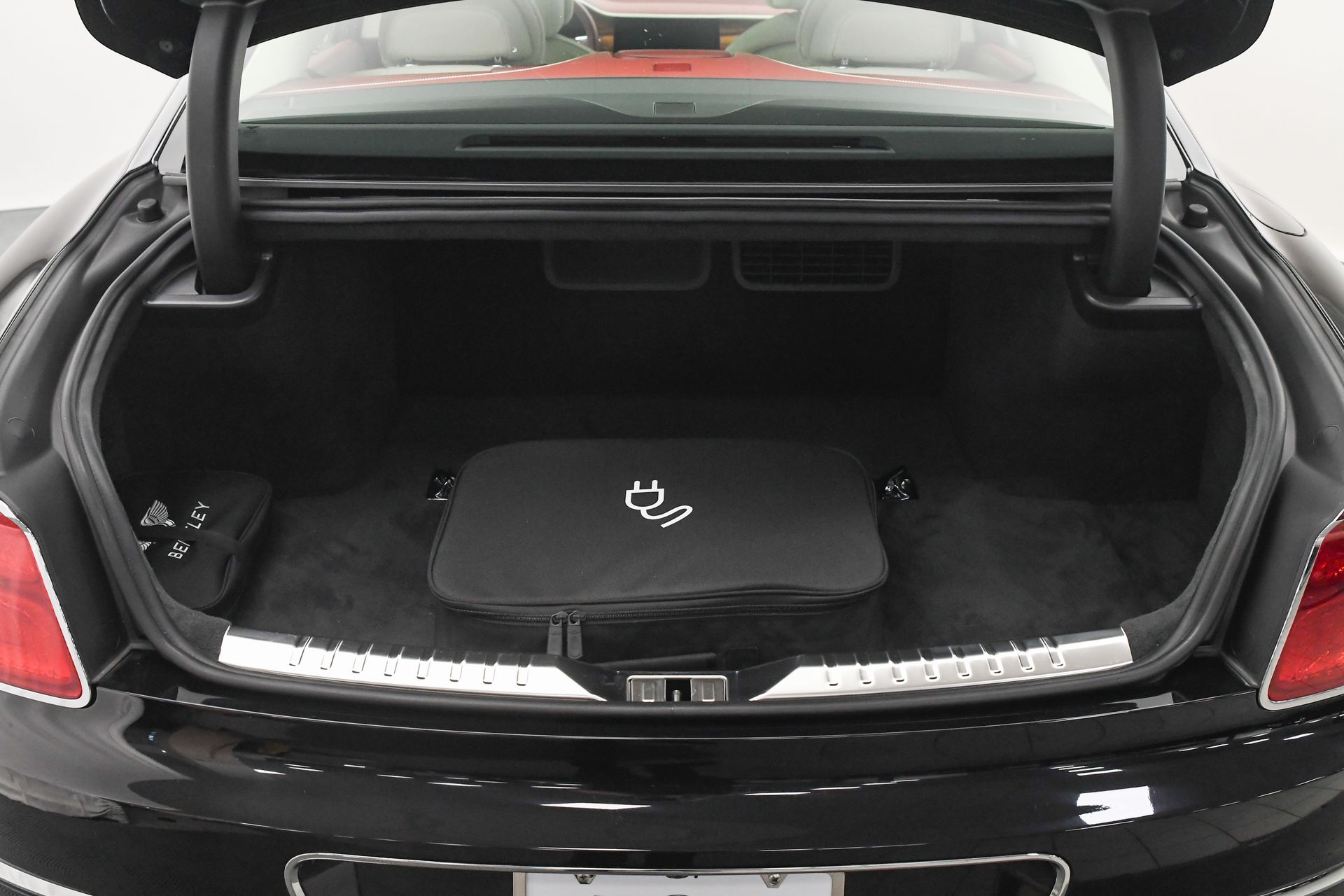 2026 Bentley Flying Spur - Photo 11