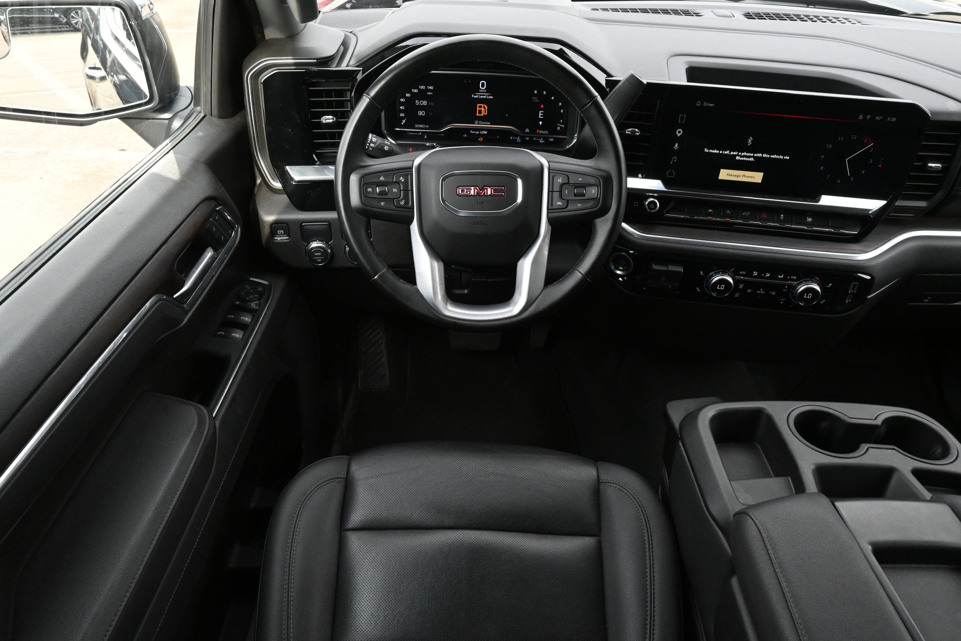 2025 GMC Sierra 1500 SLT - 8