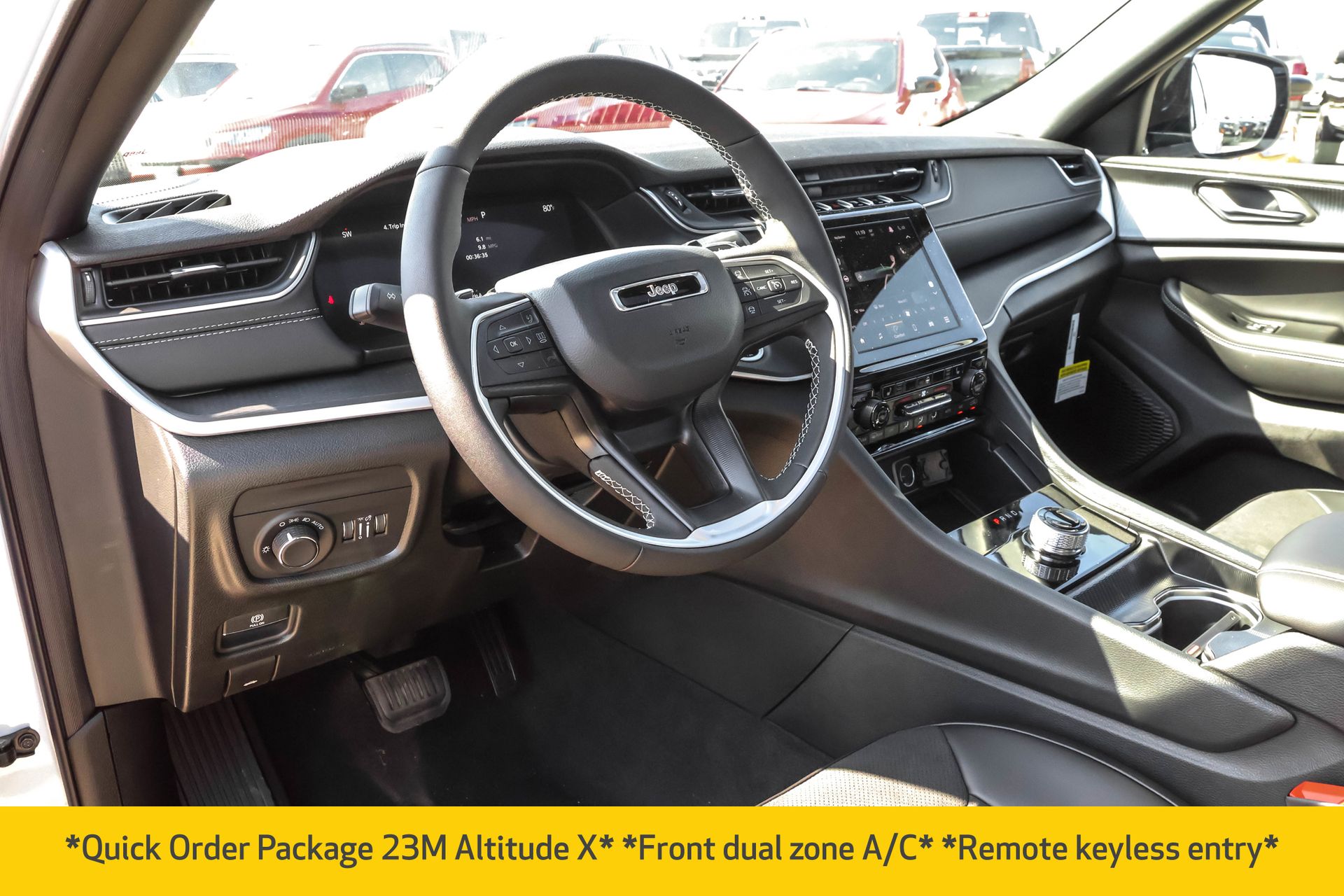 2025 JEEP GRAND CHEROKEE - Image 4