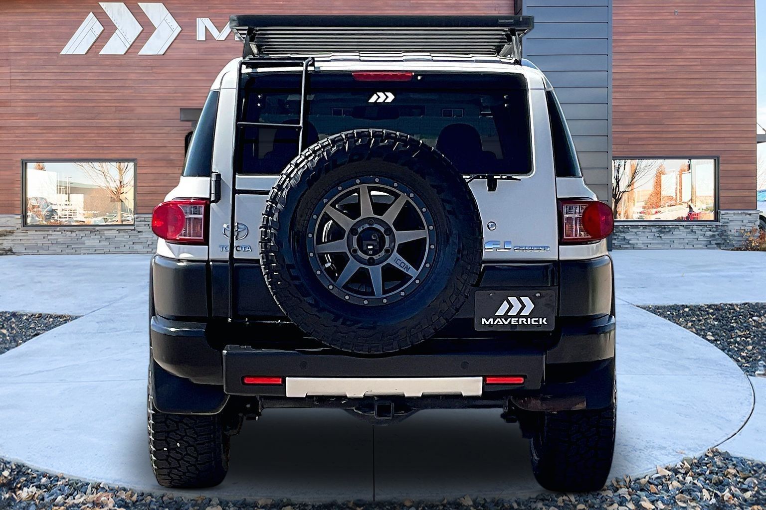 View vehicle photo 6