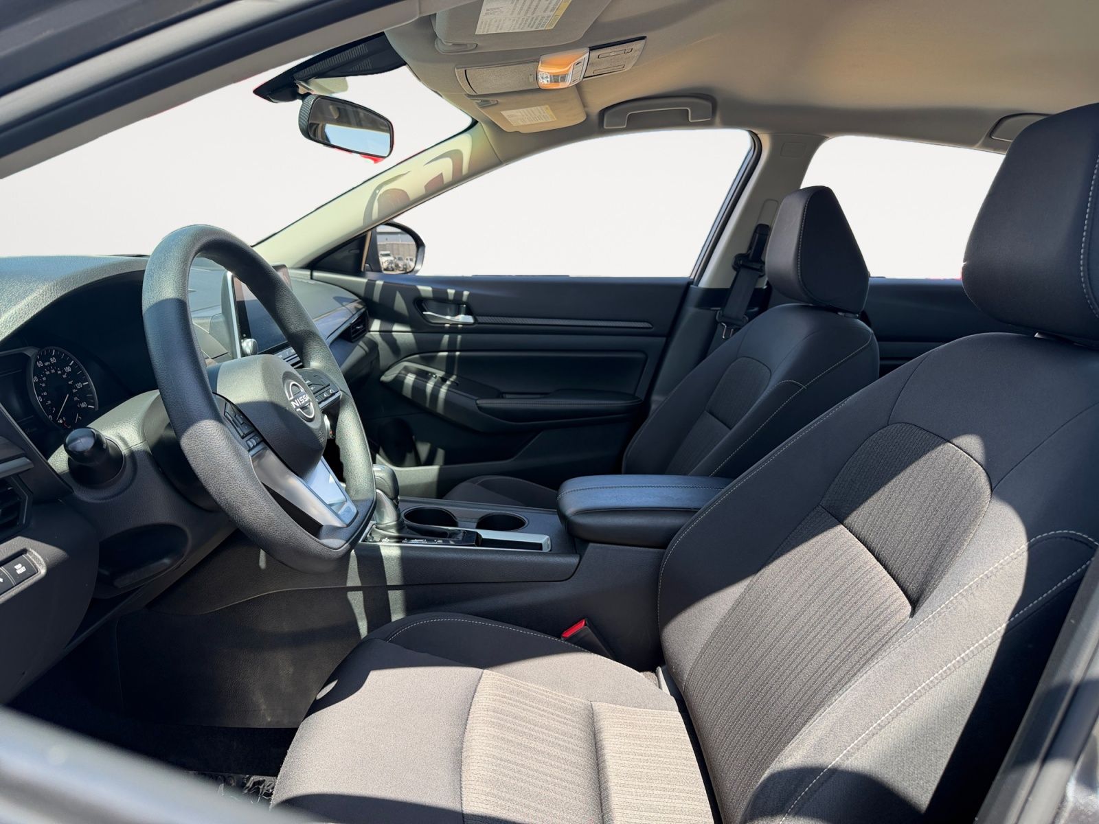 Used 2025 Nissan Altima Sedan