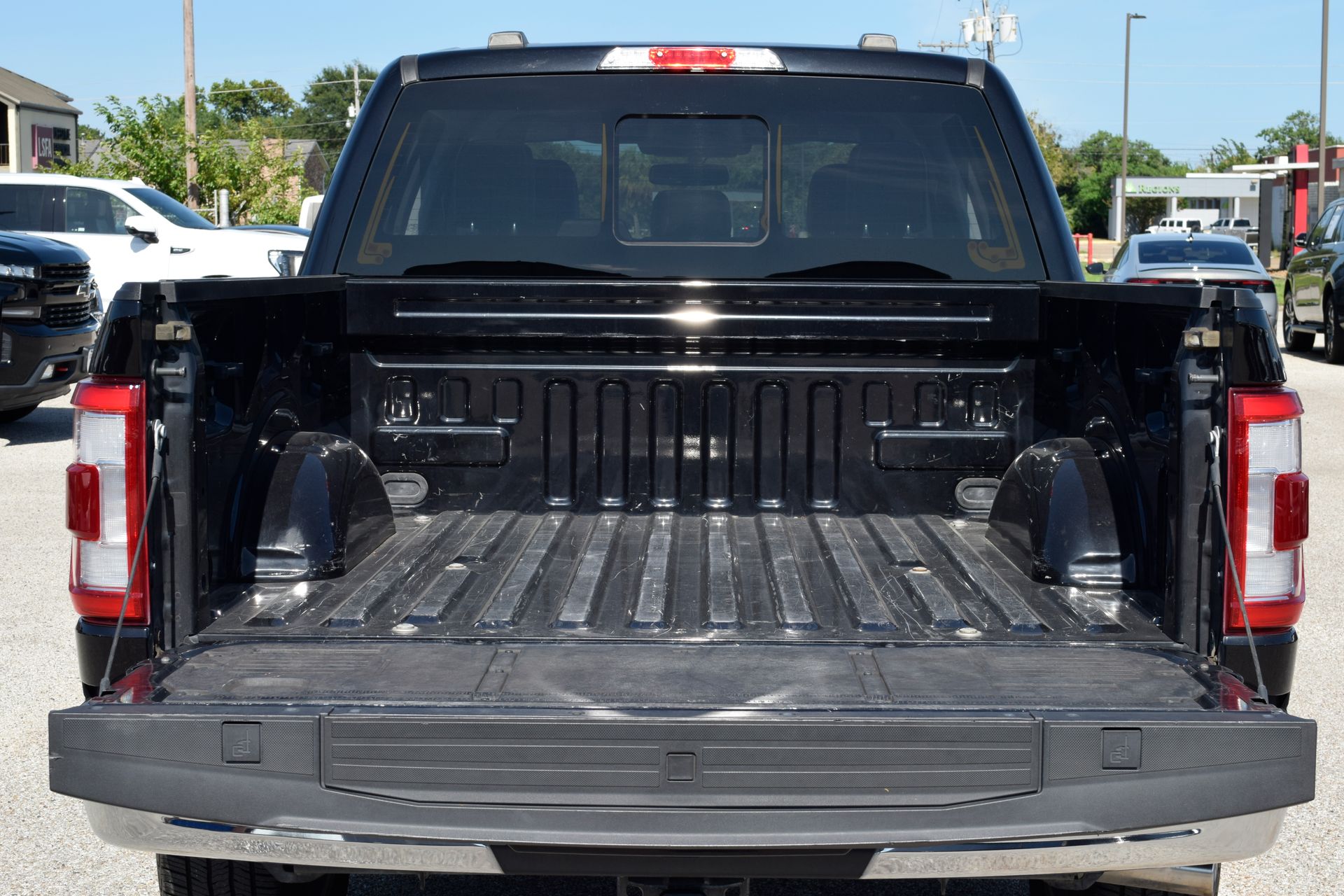 2023 Ford F-150 Lariat Black at EAG Ford Navasota