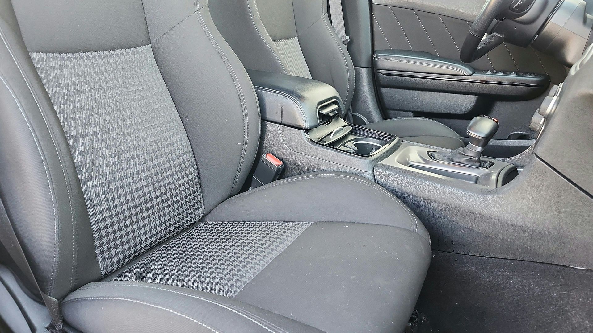 car-gallery-32