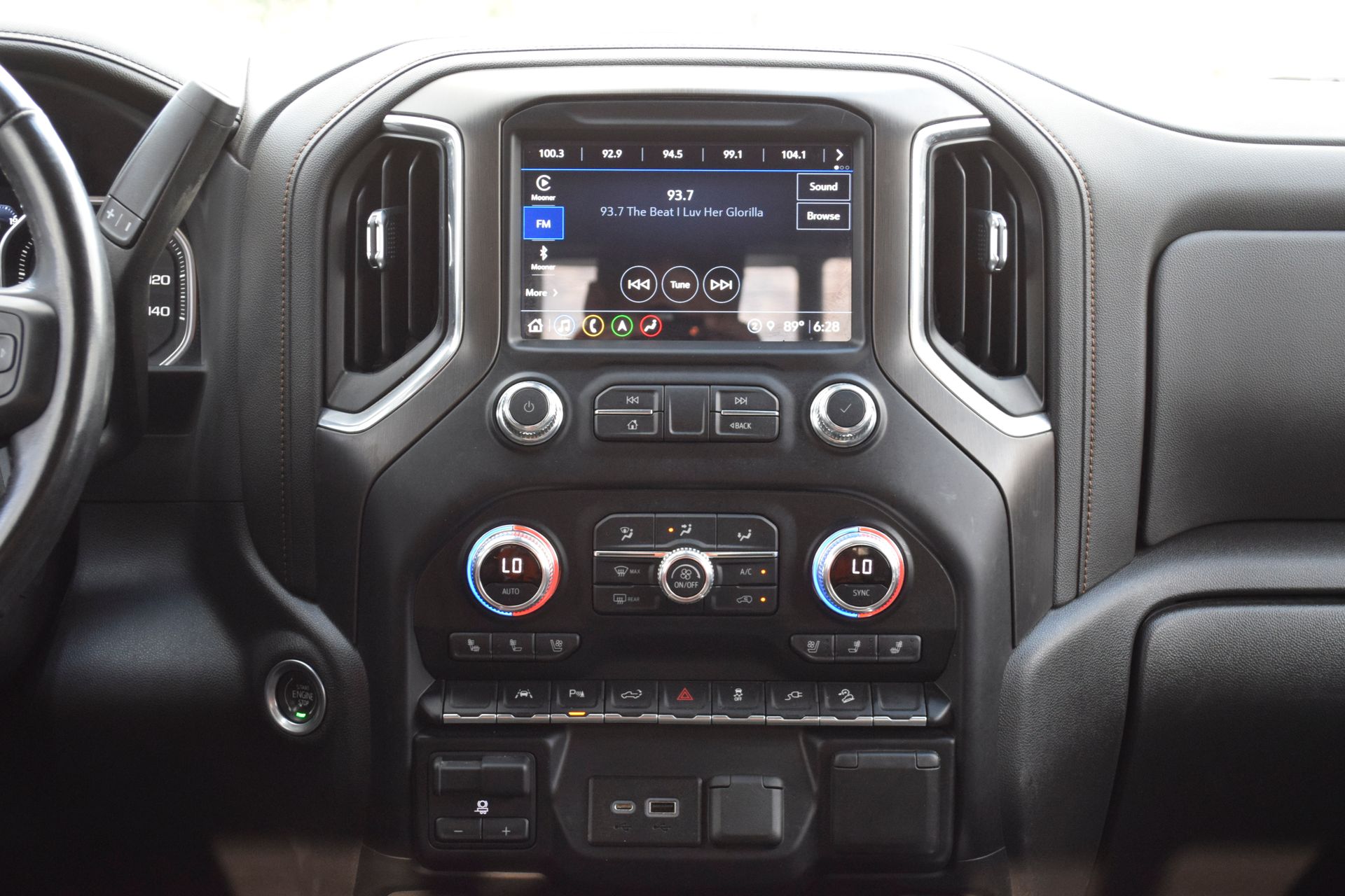2022 GMC Sierra 1500 Limited AT4 - 9