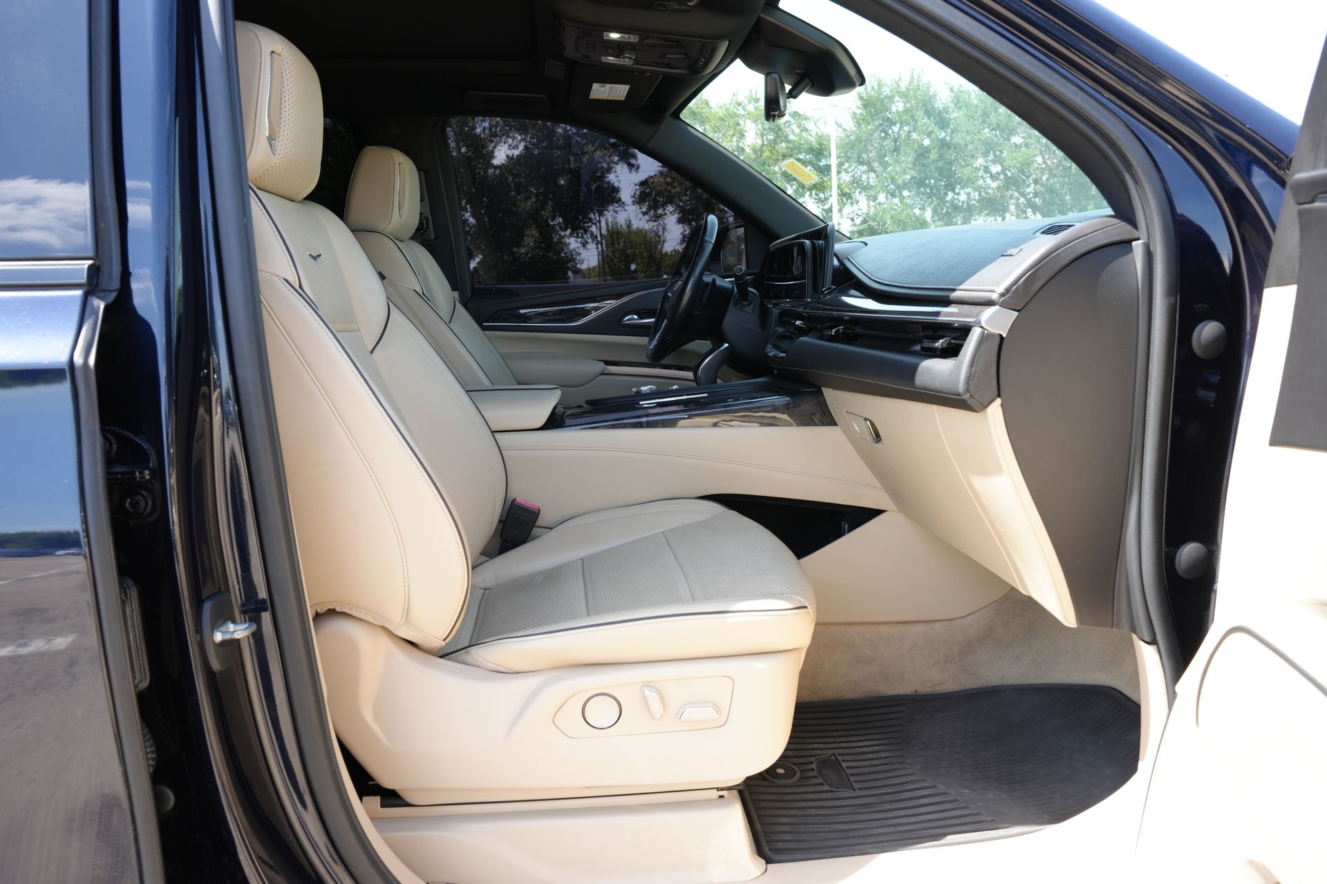 2021 Cadillac Escalade Premium Luxury Blue at Bayway Cadillac Southwest