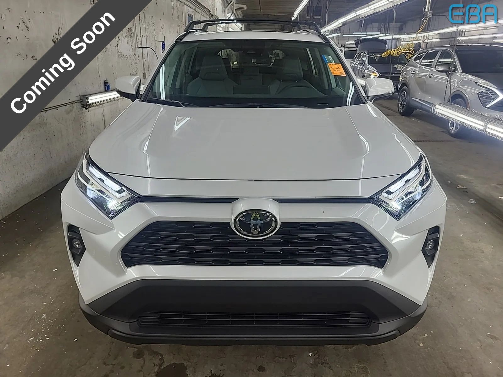 View vehicle photo 2