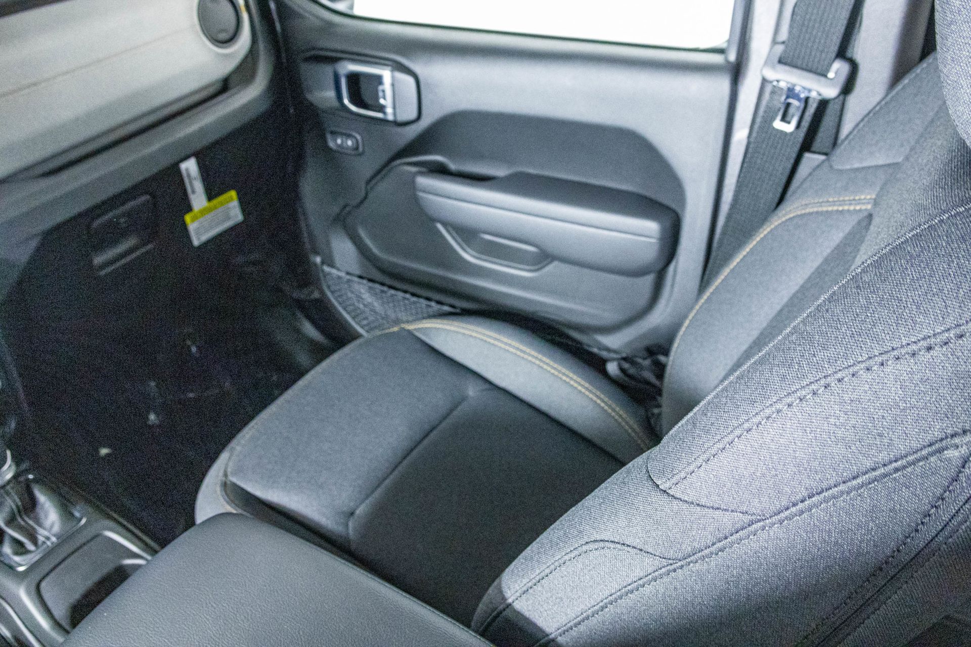 2026 JEEP WRANGLER - Image 32