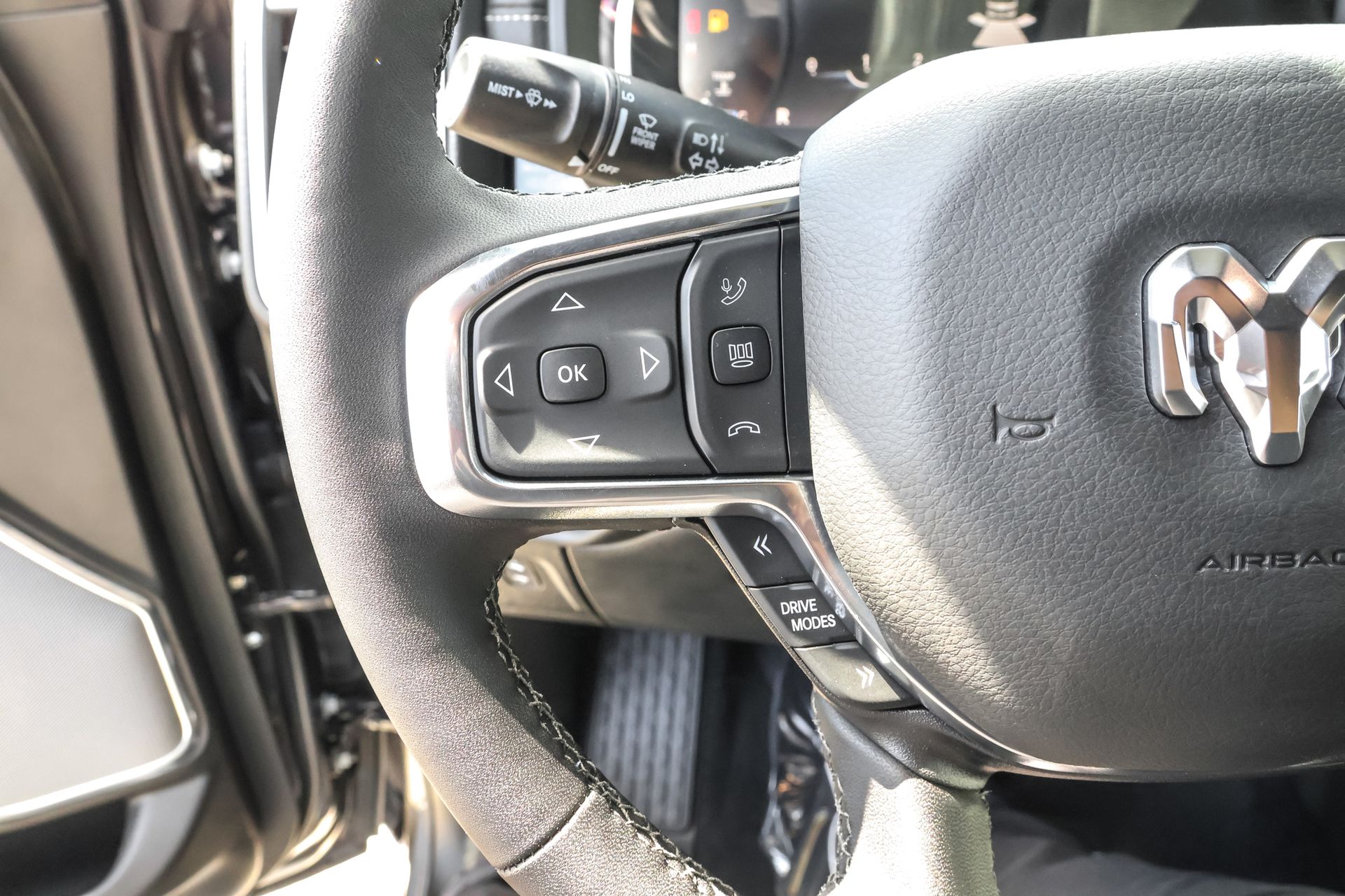 2026 RAM 1500 - Image 27