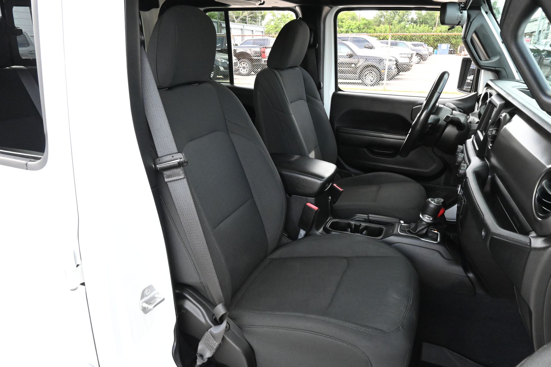 2021 Jeep Gladiator Willys White at Shottenkirk Kia Fort Bend