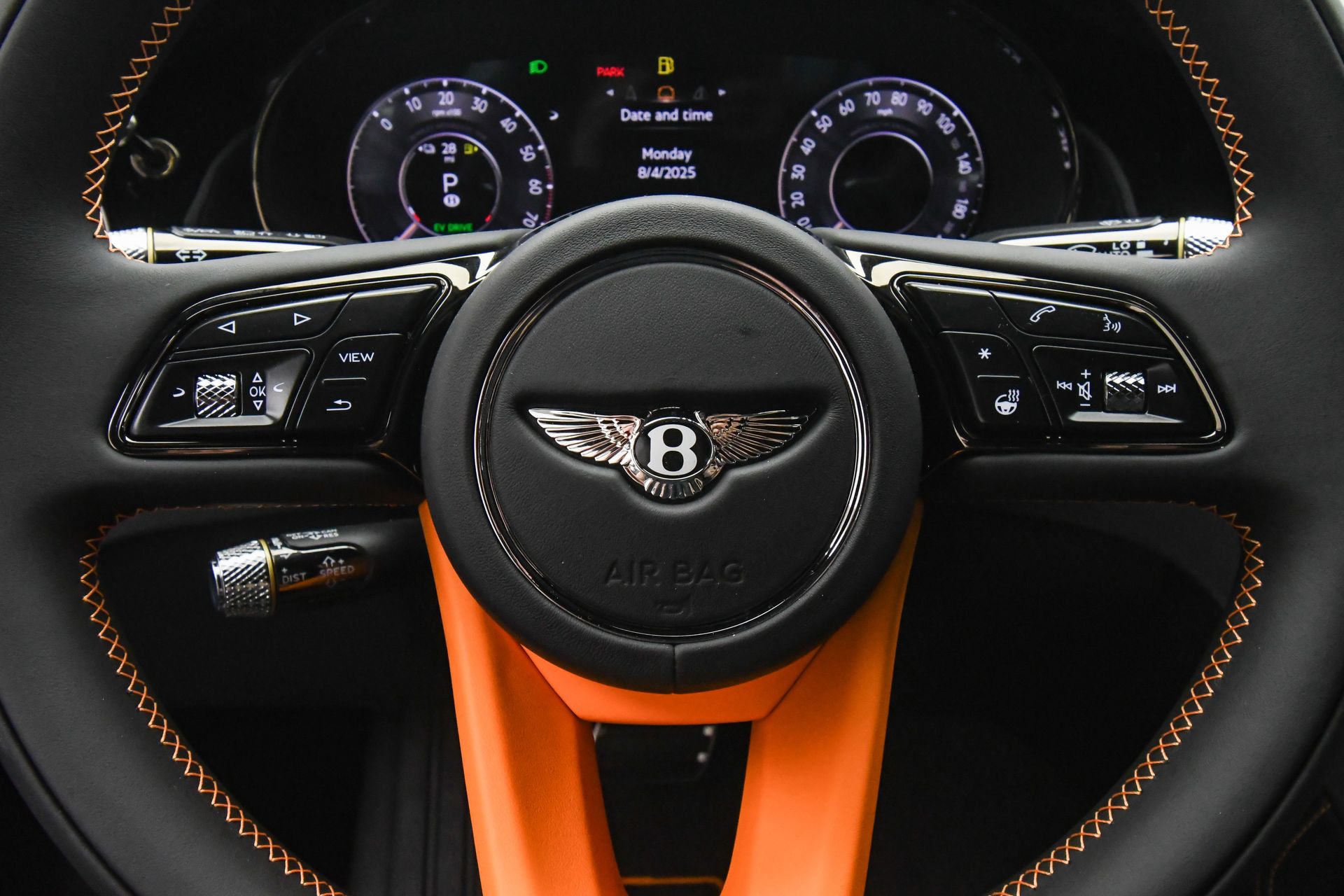 2025 Bentley Continental GT Black Edition - Photo 40
