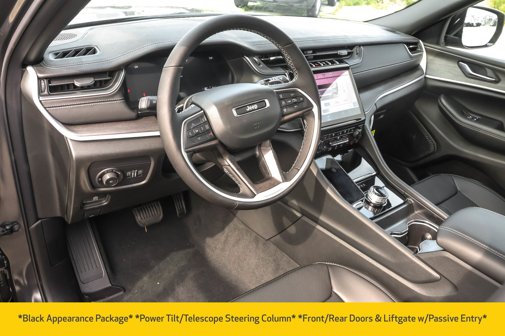 2025 JEEP GRAND CHEROKEE - Image 4