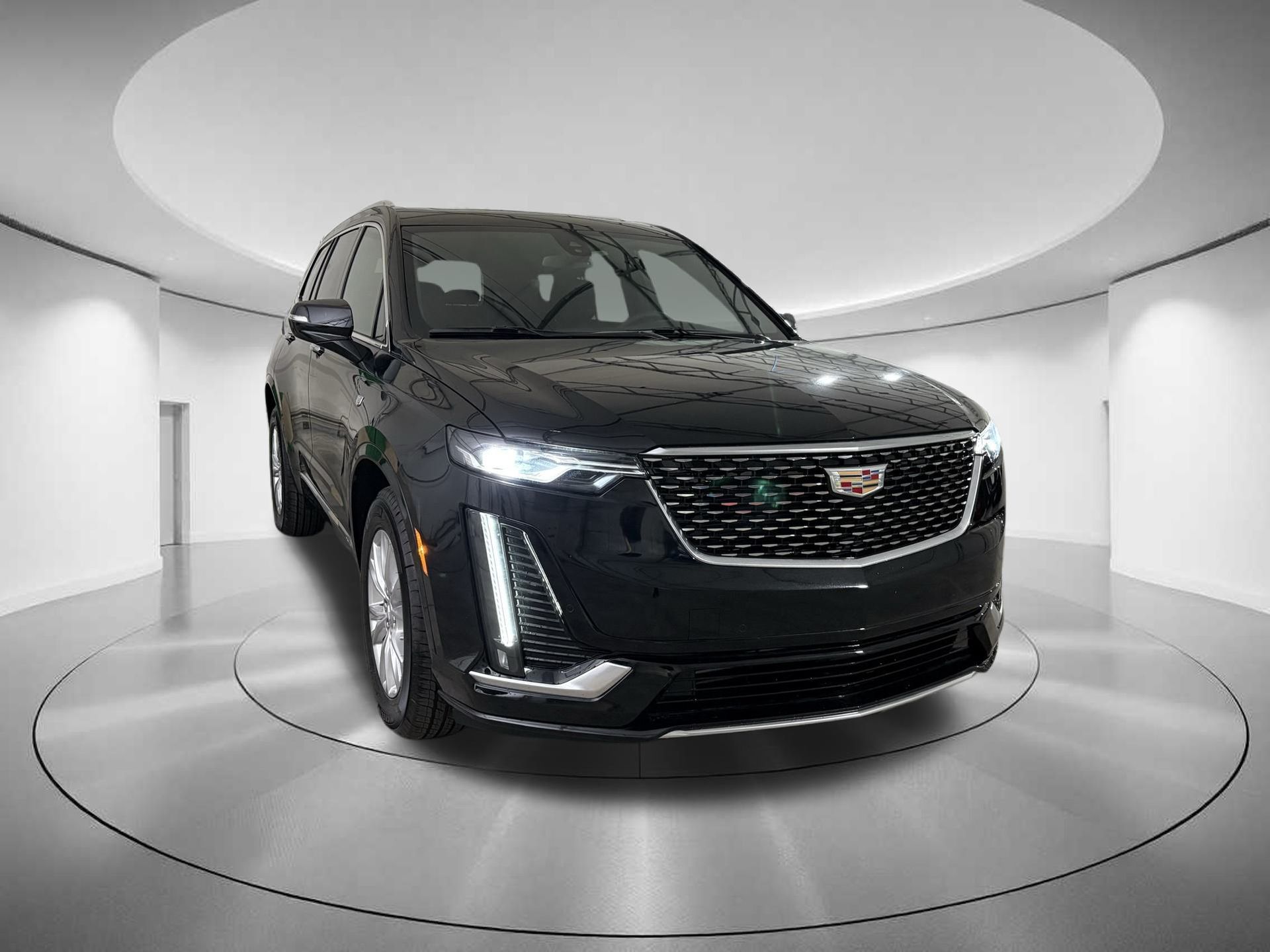 2025 Cadillac XT6 Luxury 7