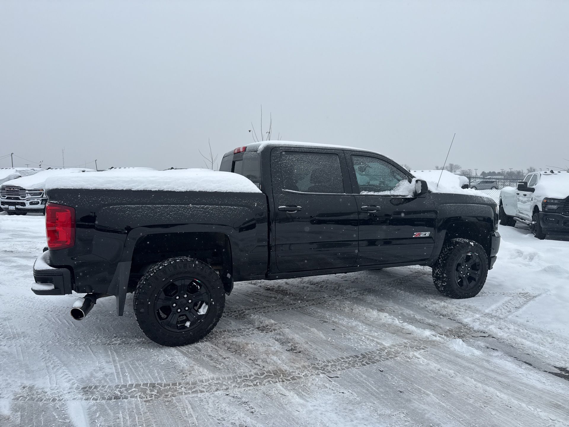 2018 CHEVROLET SILVERADO - Image 6