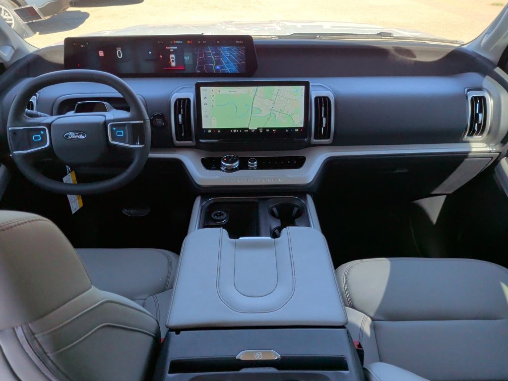 2025 Ford Expedition Active - 11
