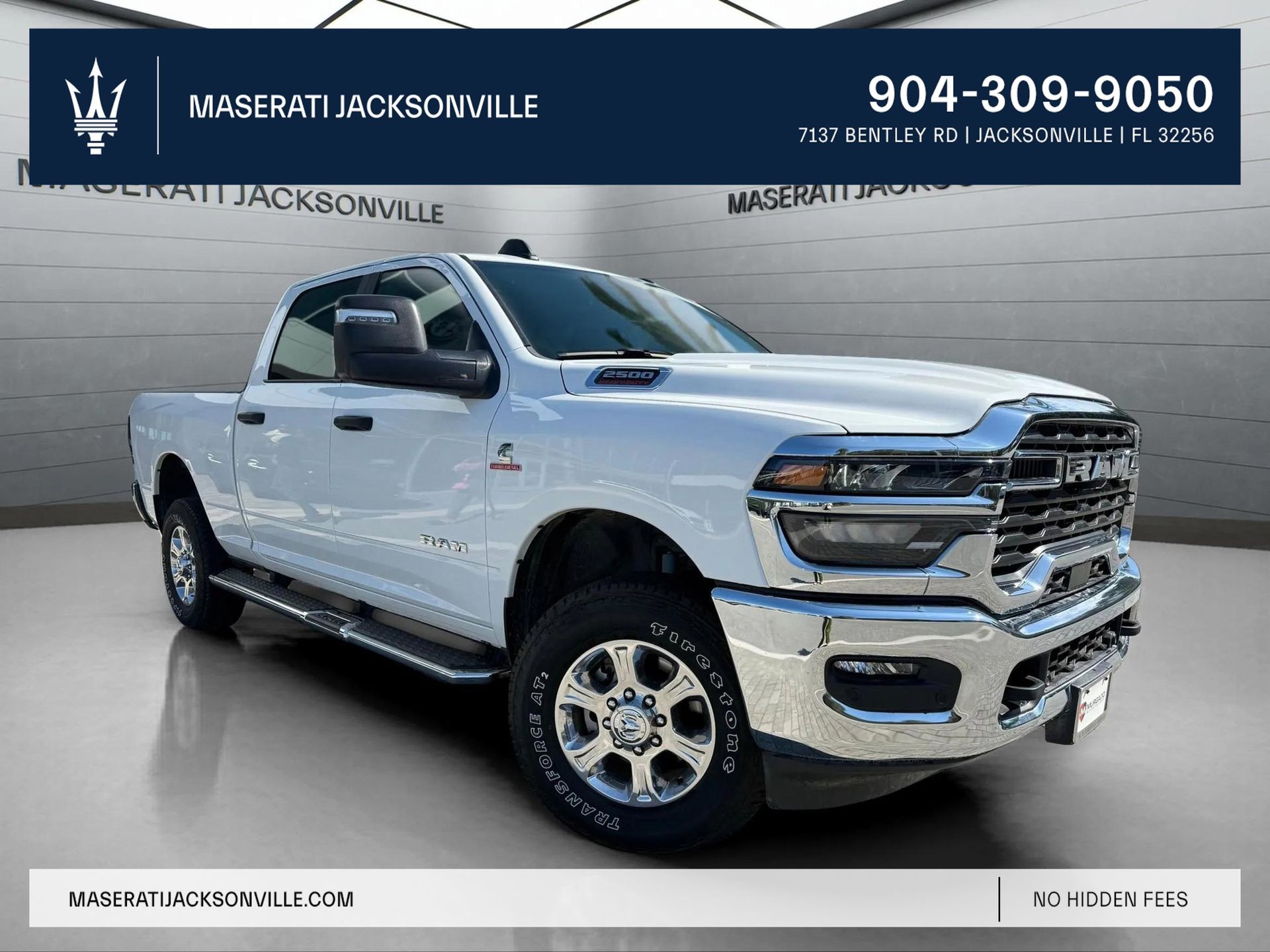 Bright White Clearcoat 2025 RAM 2500 Big Horn Crew Cab 4WD Pickup Truck Four-Wheel Drive 8-Speed Automatic