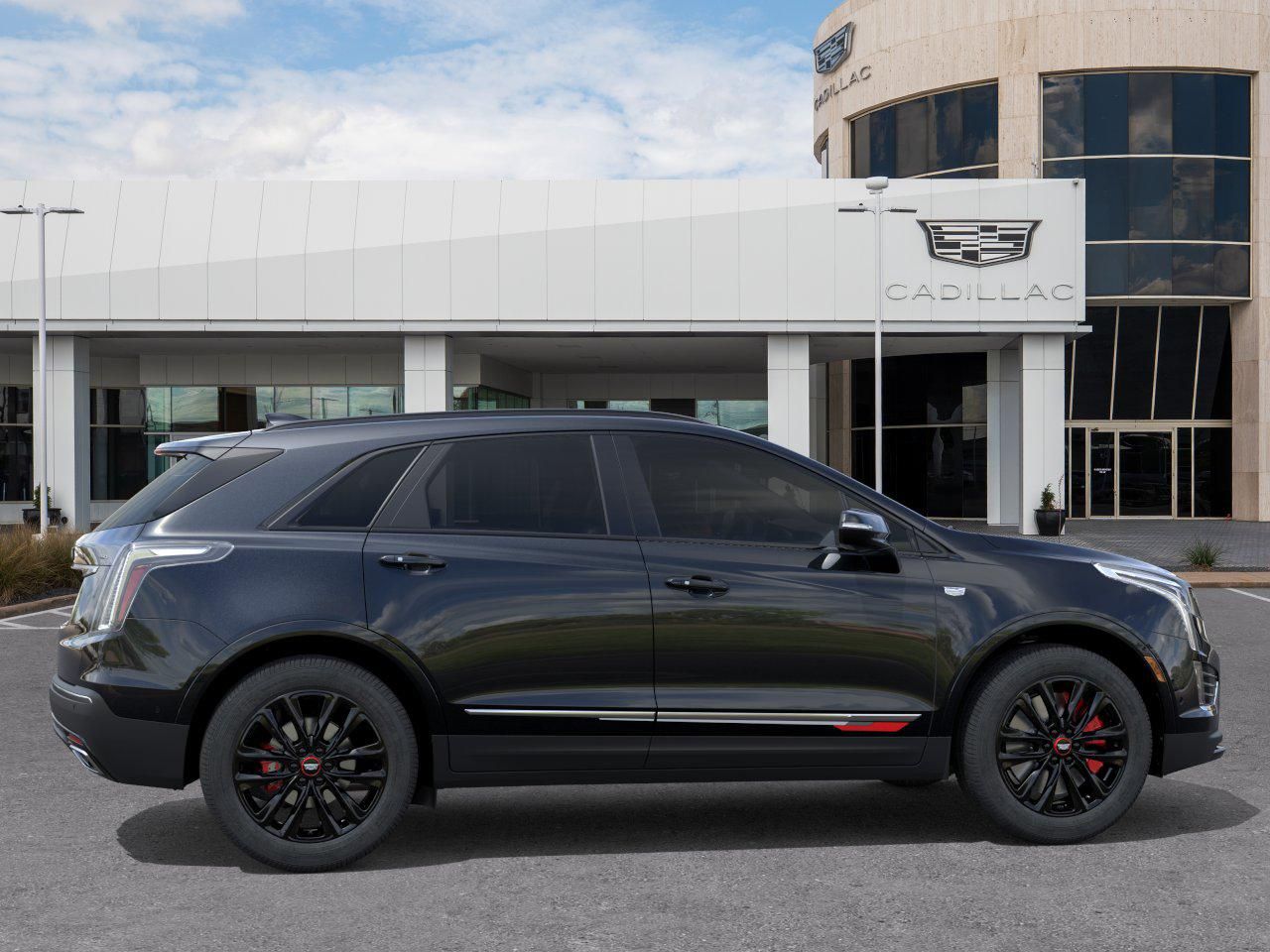2025 Cadillac XT5 Sport - 4