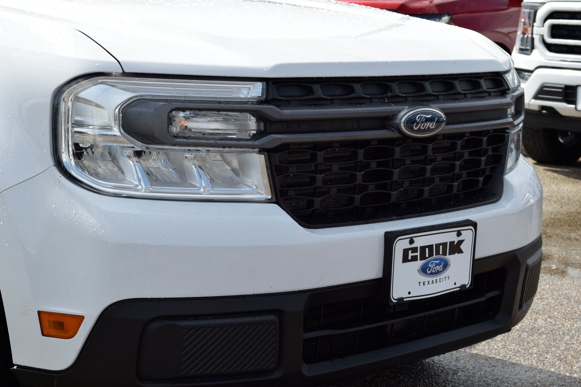 2024 Ford Maverick XLT White at South Houston Nissan
