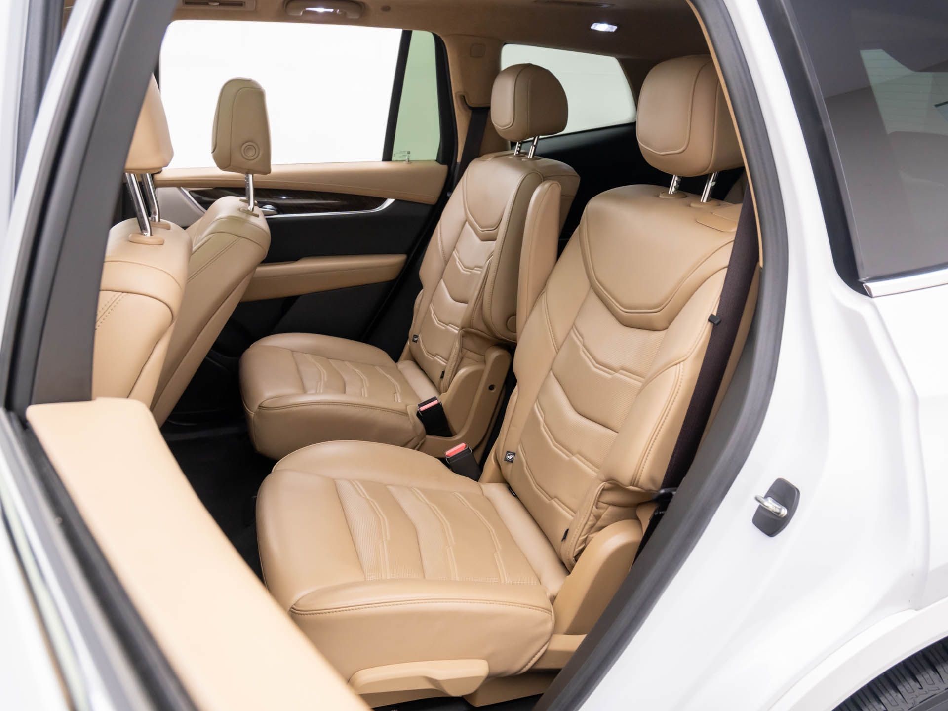 2022 Cadillac XT6 Premium Luxury photo