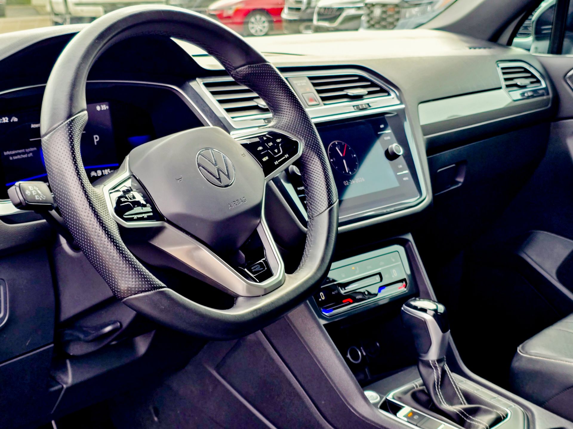 View vehicle photo 6