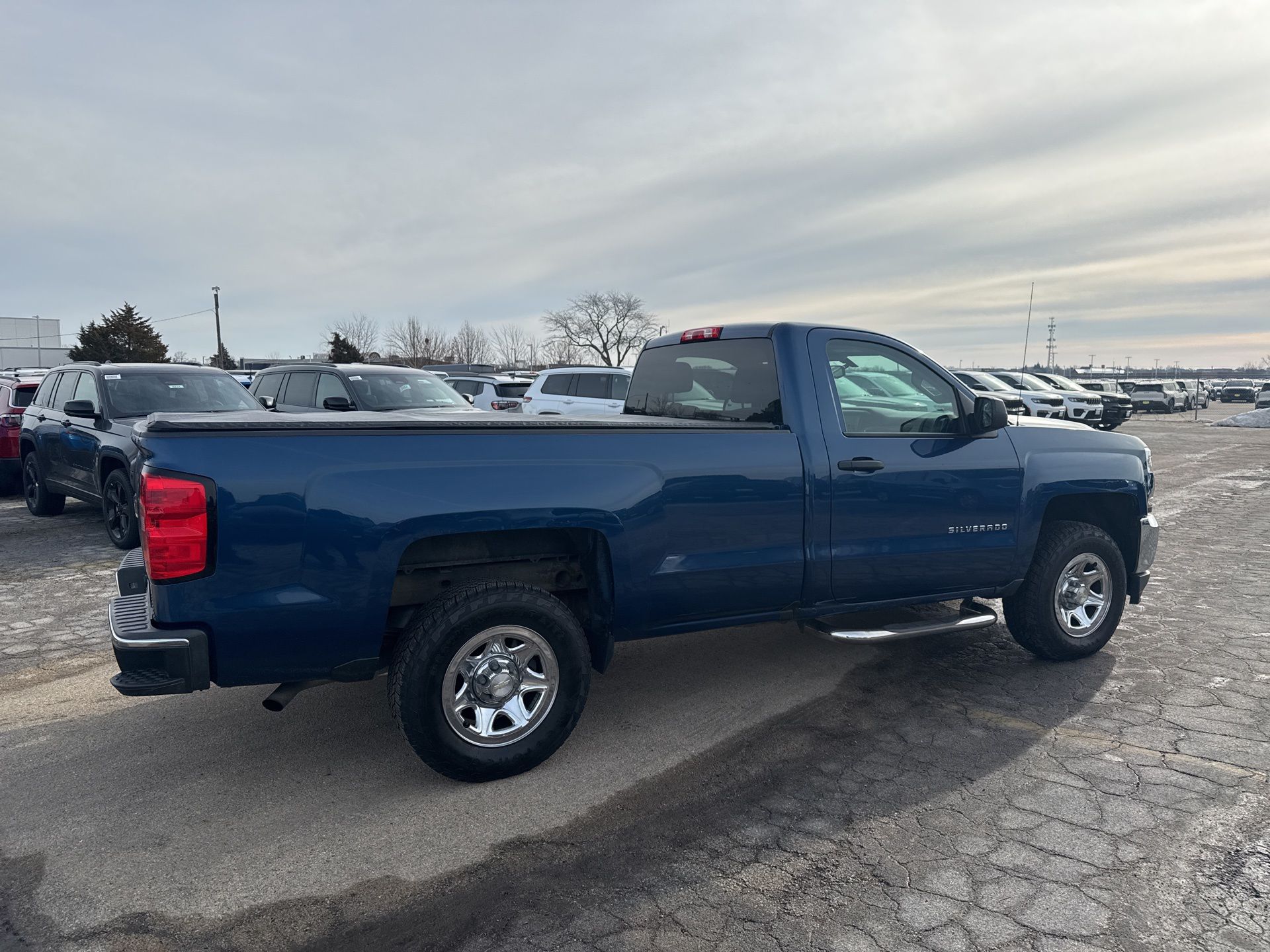 2017 CHEVROLET SILVERADO - Image 5