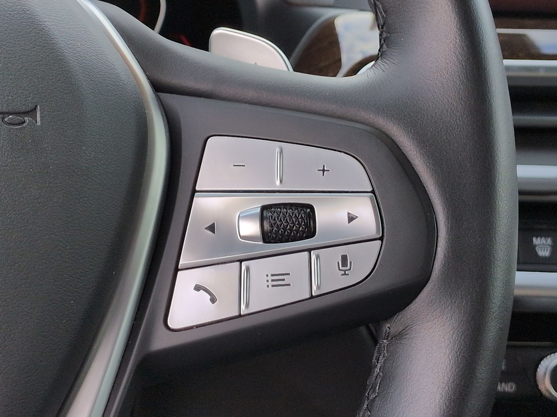 used 2023 BMW X3 car, priced at $32,500