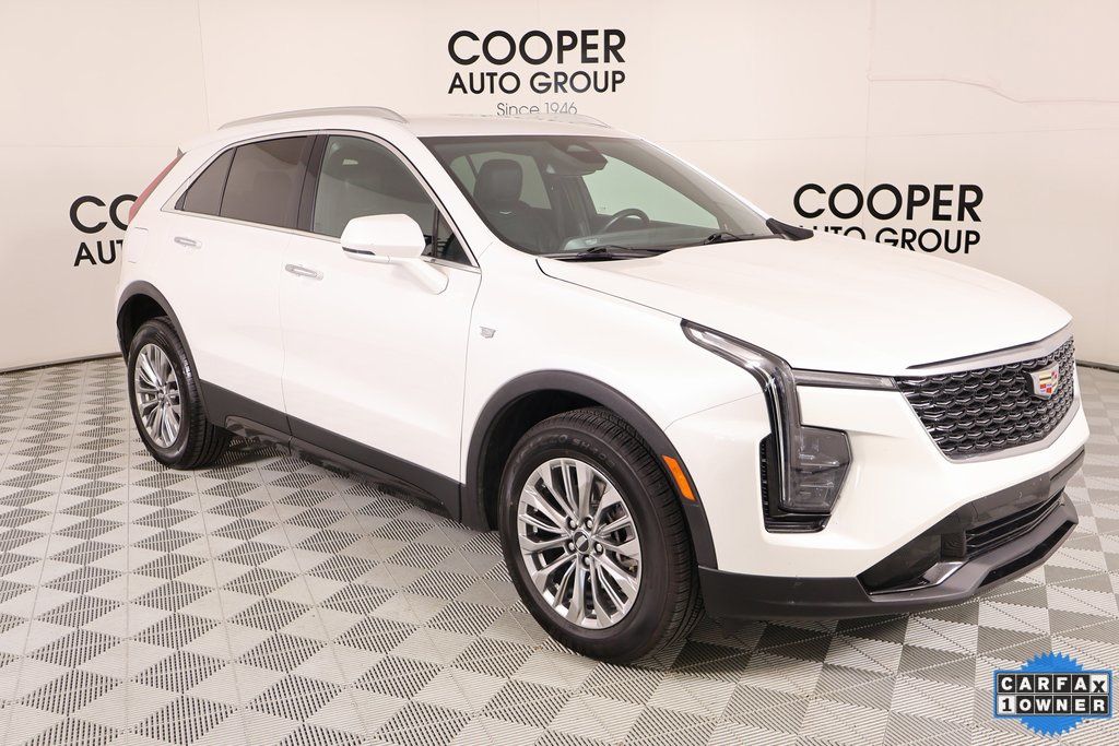 2024 Cadillac XT4 Premium Luxury AWD
