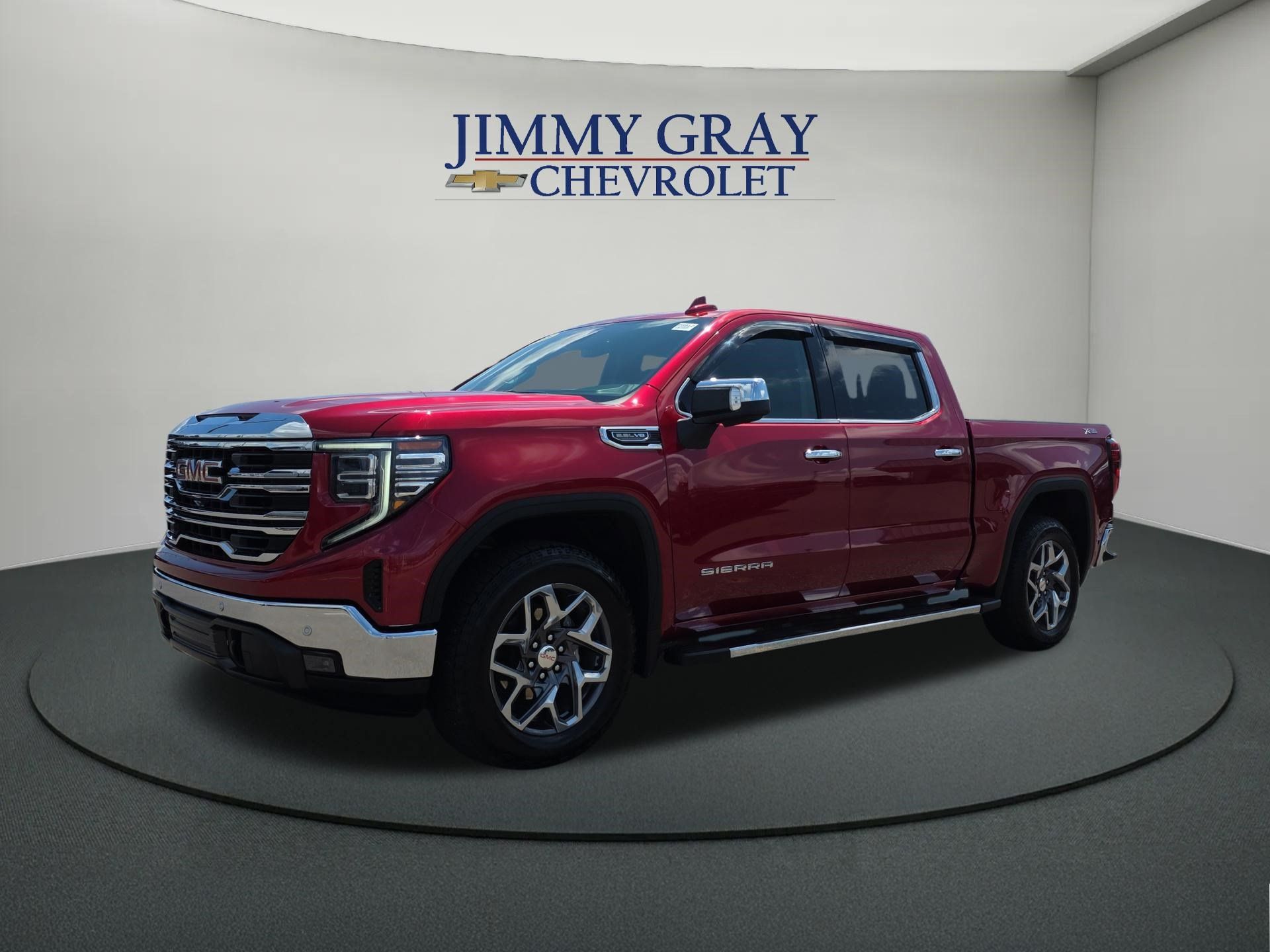 2025 GMC Sierra 1500 SLT Crew Cab 4WD