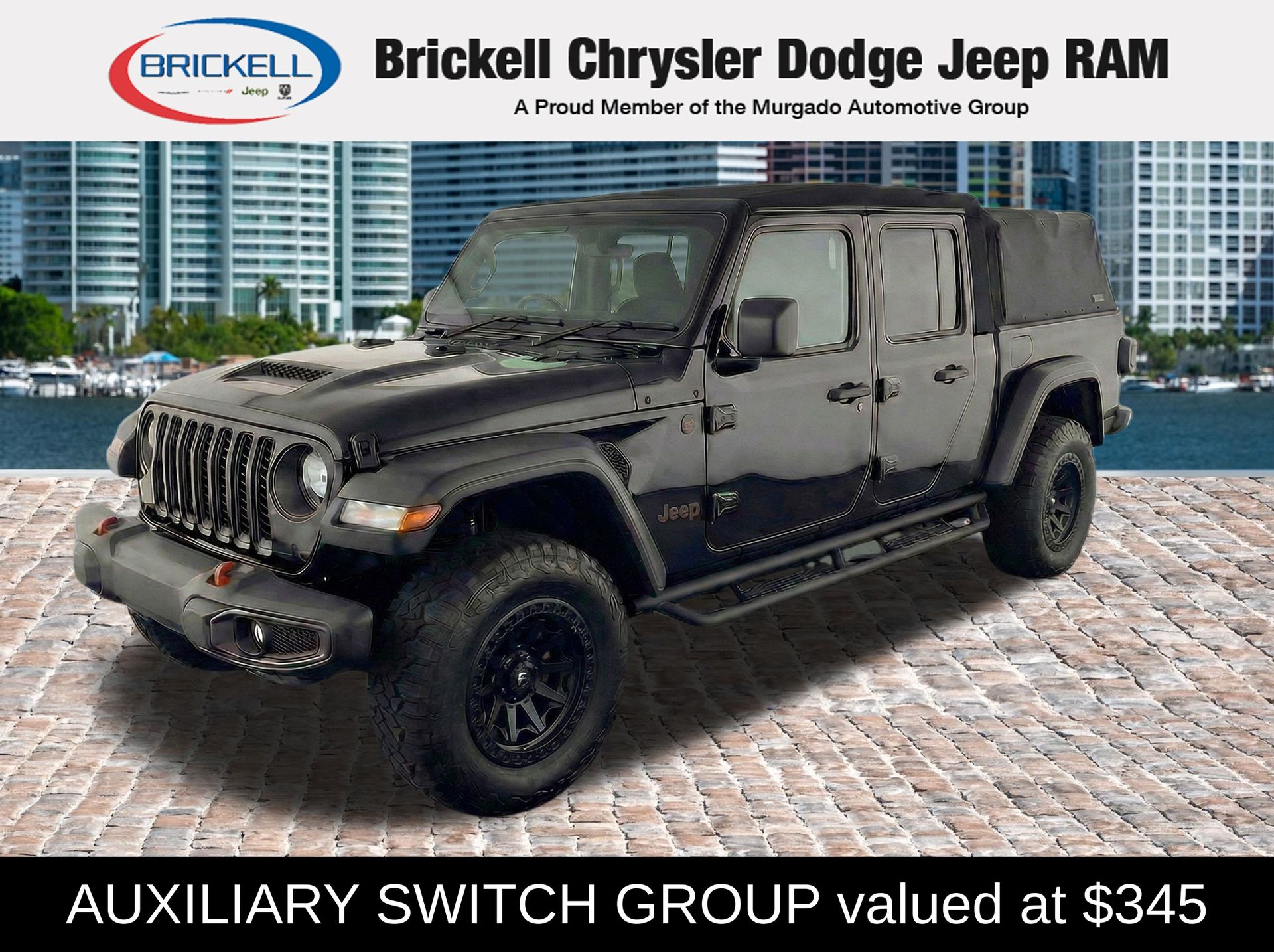 Black Clearcoat 2021 Jeep Gladiator Mojave Crew Cab 4WD Pickup Truck Four-Wheel Drive 6-Speed Manual