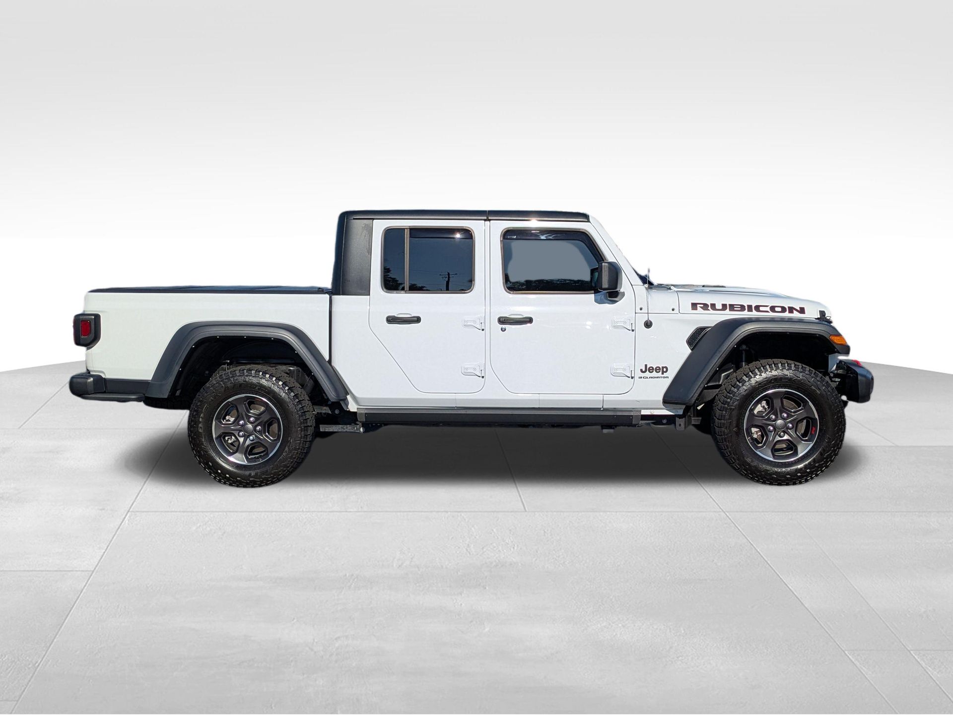 2023 Jeep Gladiator Rubicon White/off-white at Bob King Buick GMC