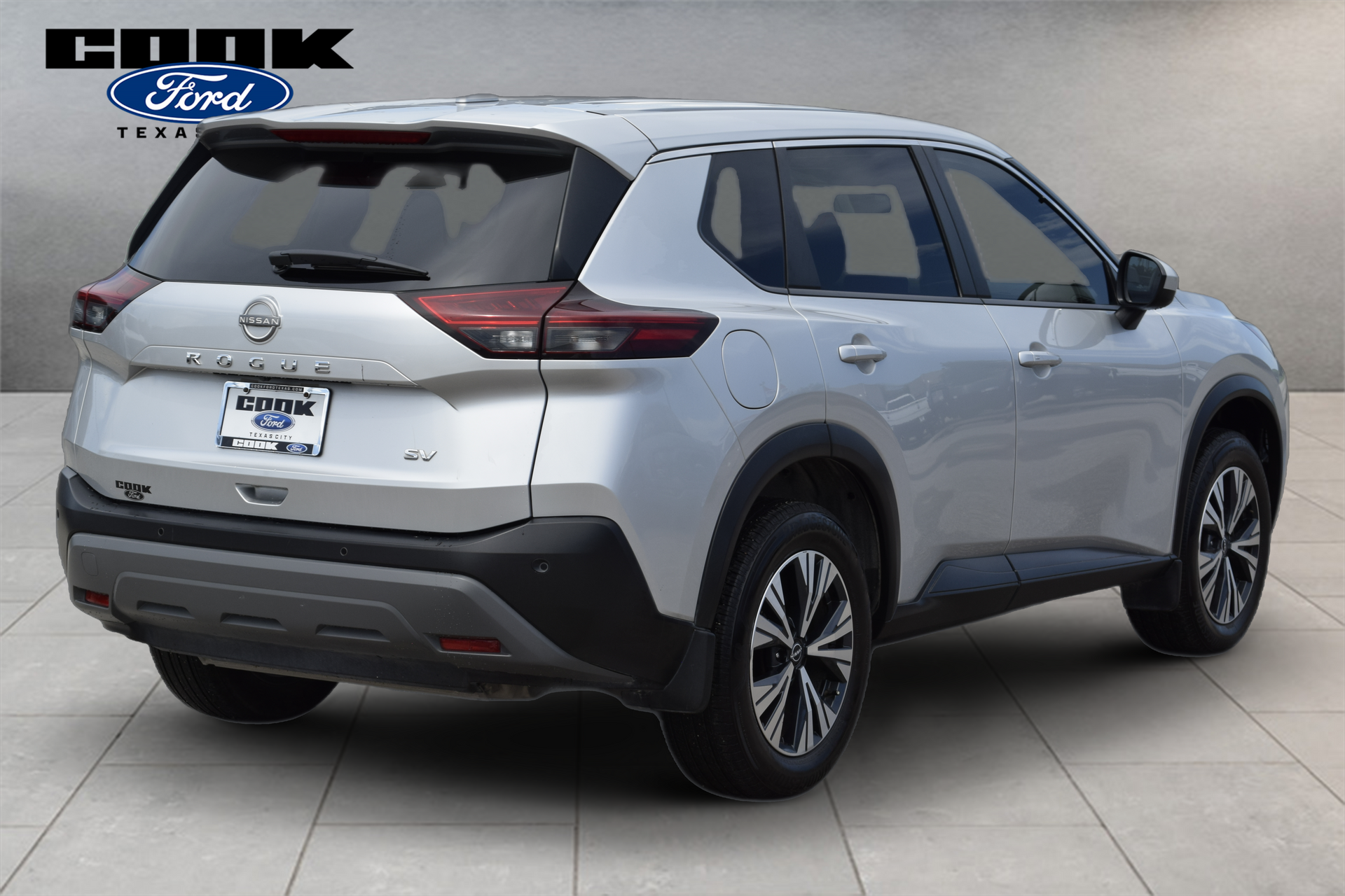 2023 Nissan Rogue SV Silver at Baytown Hyundai