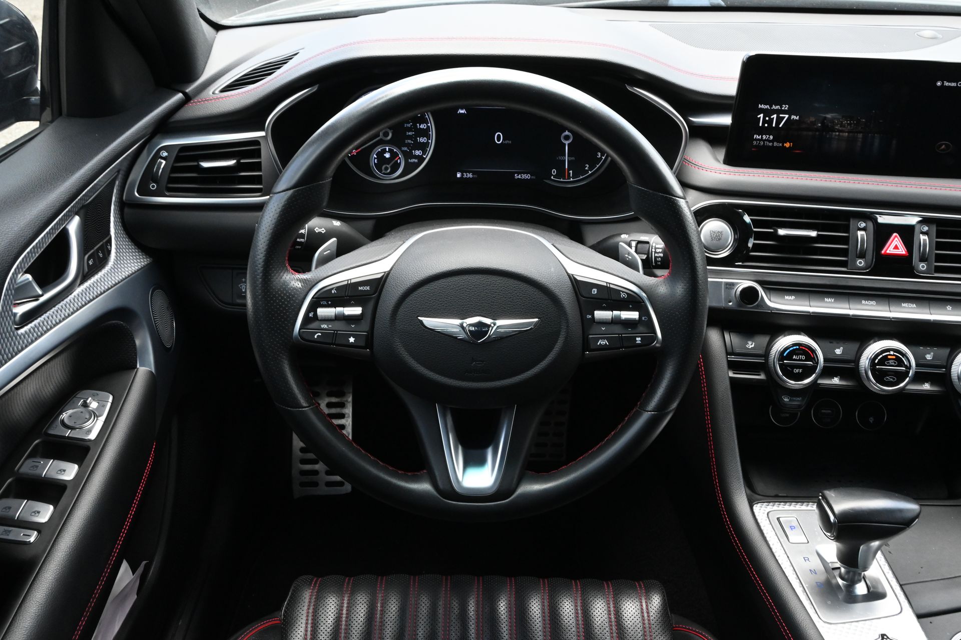 2023 Genesis G70 2.0T - 5