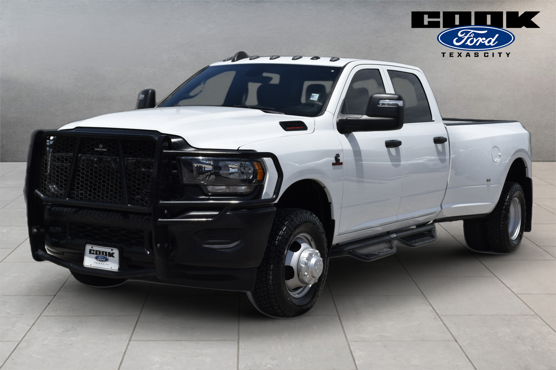 2024 Ram 3500 Tradesman - 0