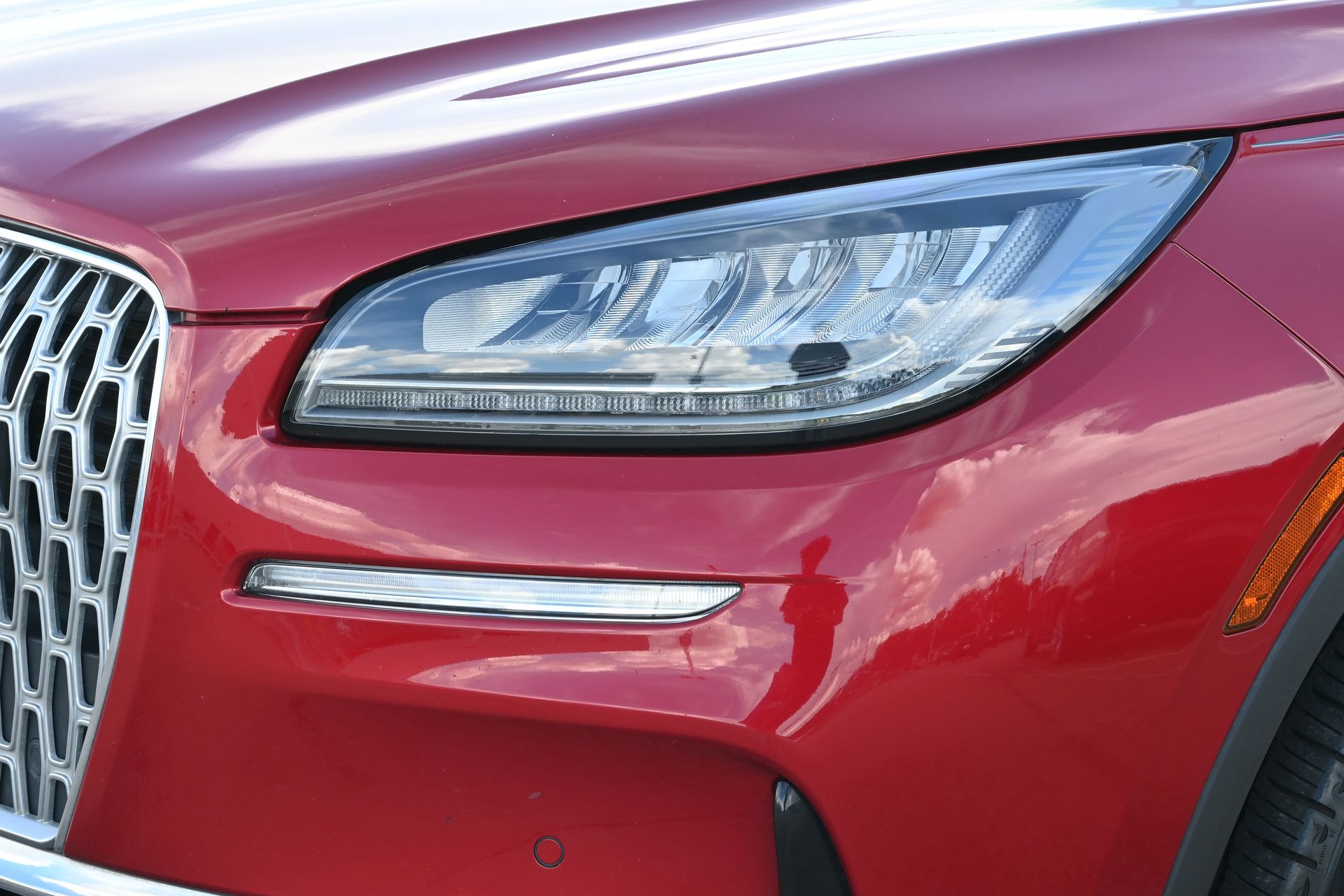 2024 Lincoln Corsair Premiere Red at Bayshore Chrysler Jeep Dodge Ram