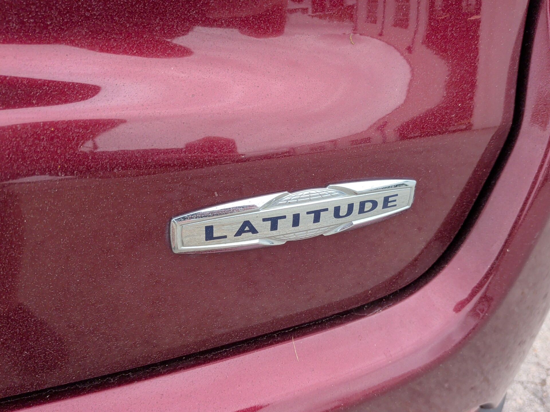 2022 Jeep Compass Latitude Red at AutoSavvy Houston Northwest