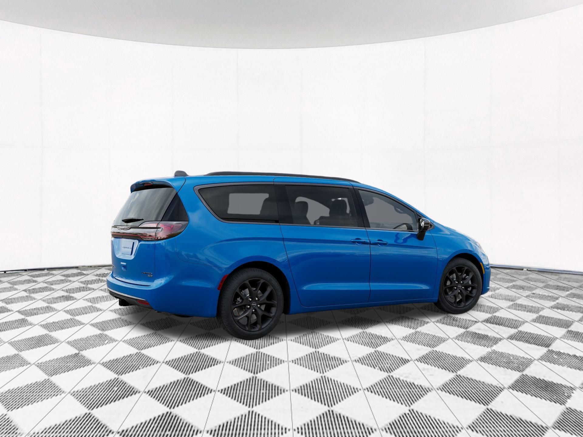 2026 CHRYSLER PACIFICA - Image 5