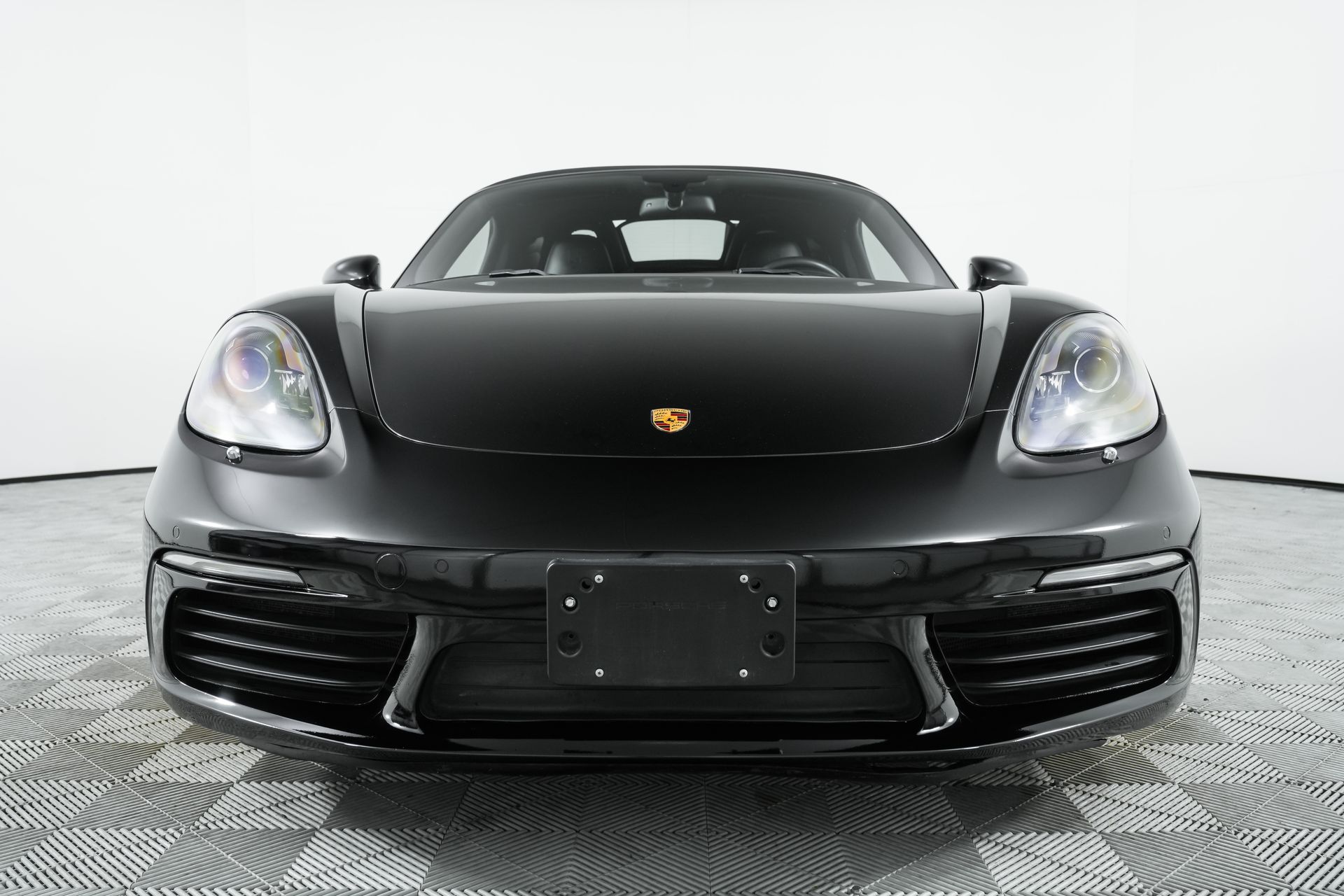 used 2021 Porsche 718 Boxster car, priced at $53,000