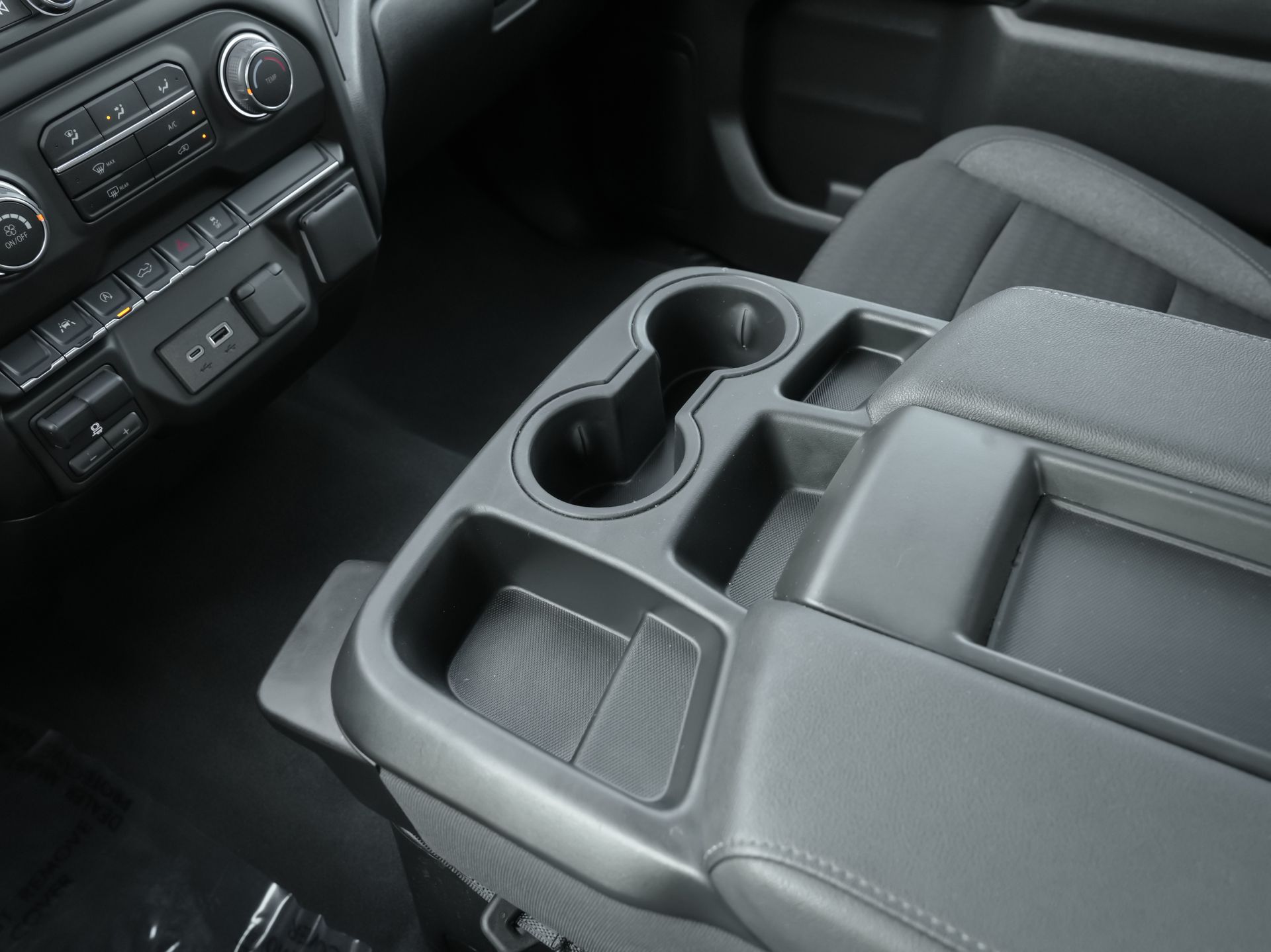 used 2025 Chevrolet Silverado 1500 car, priced at $33,000