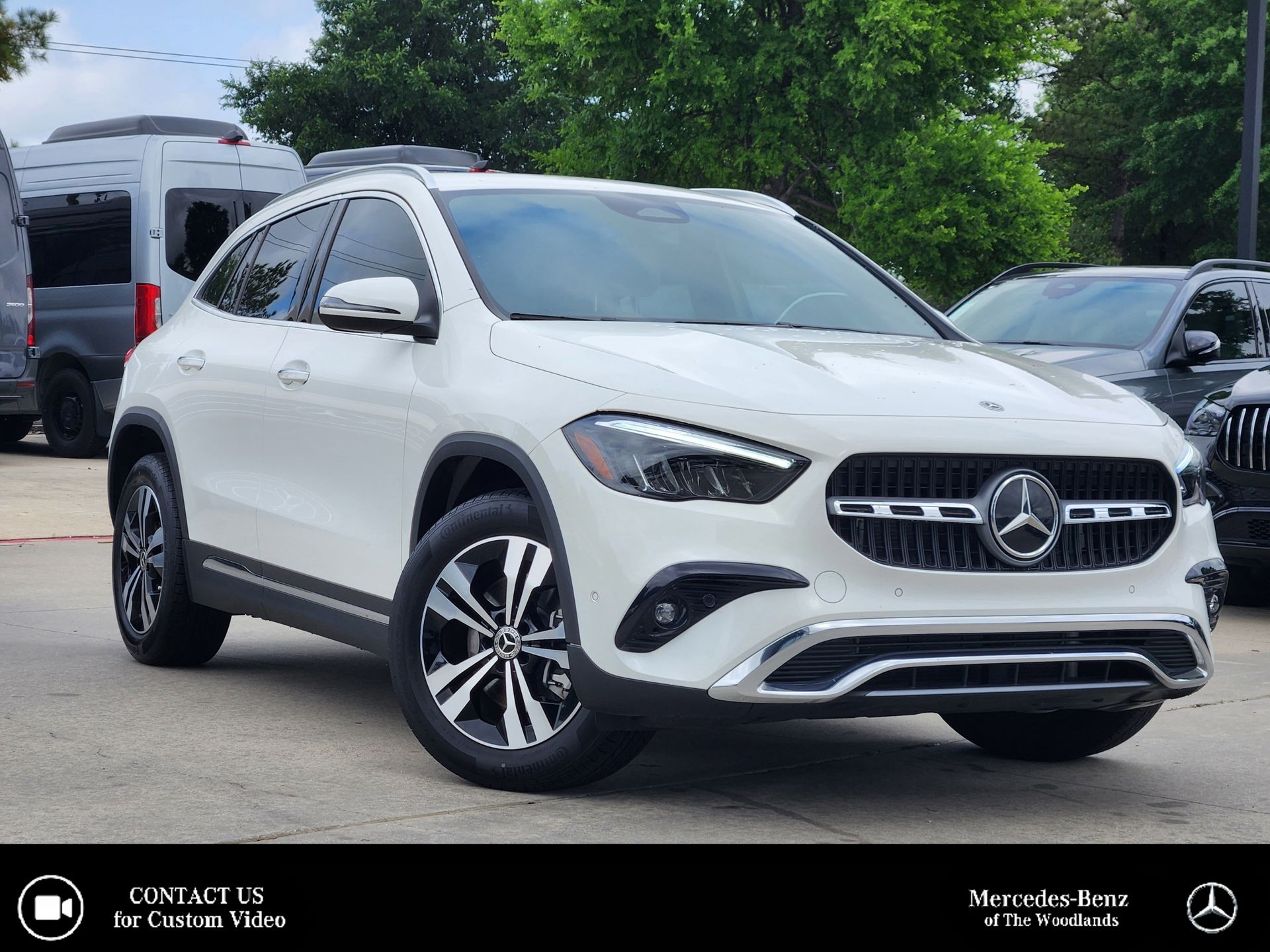 Polar White 2026 Mercedes-Benz GLA 250 FWD SUV / Crossover Front-Wheel Drive 8-Speed Dual Clutch