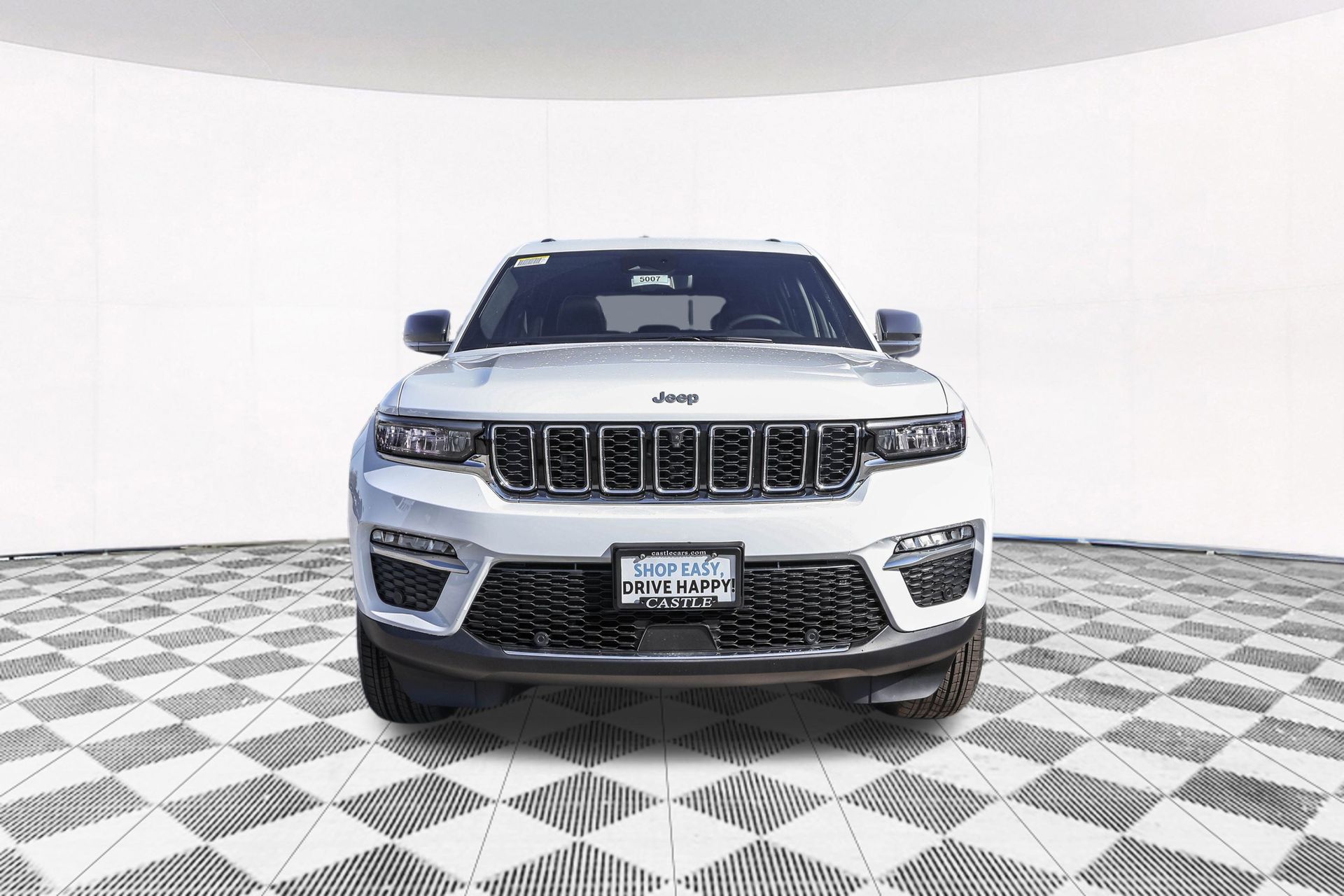 2025 JEEP GRAND CHEROKEE - Image 13