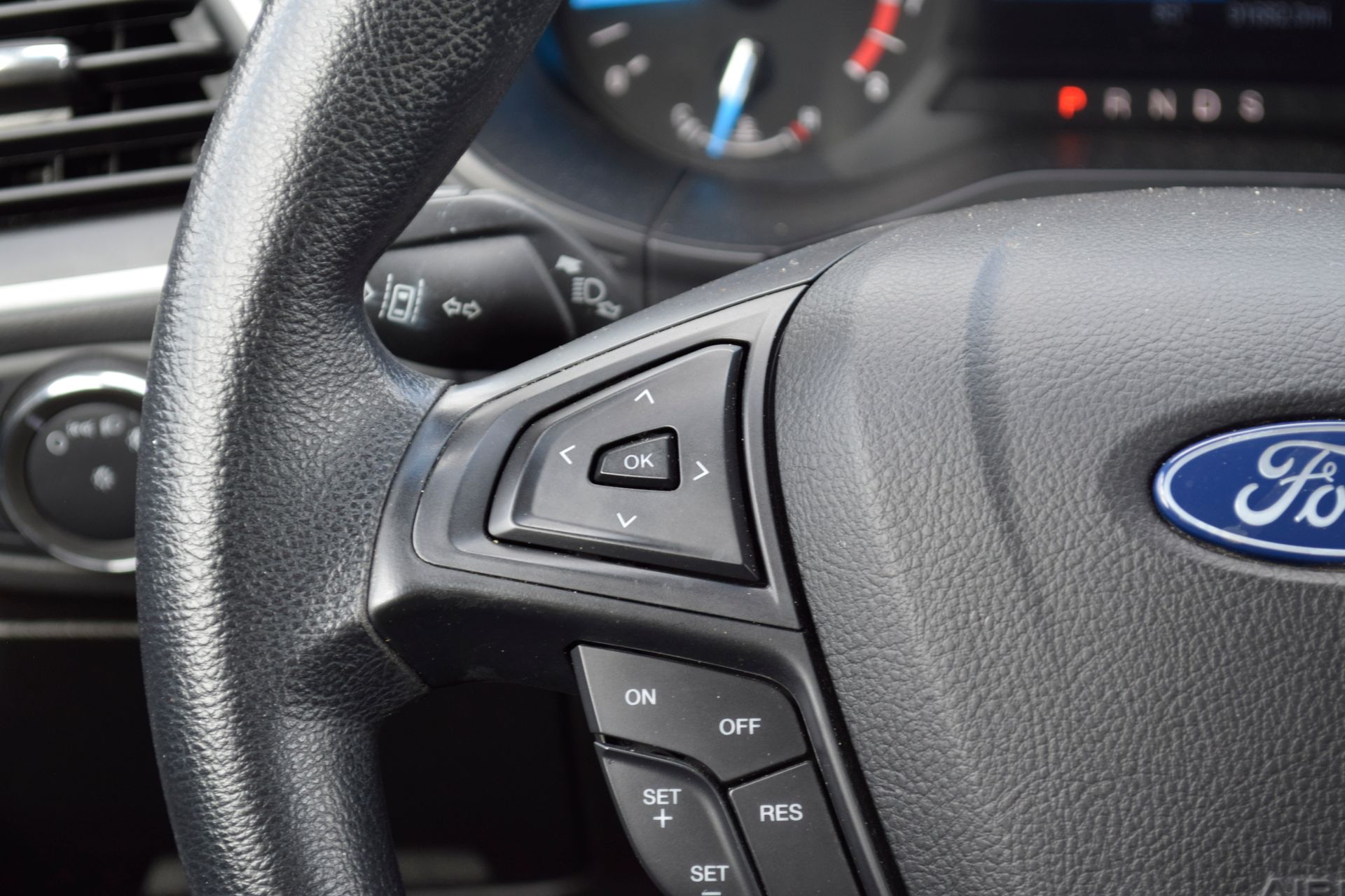 2020 Ford Edge SE - 8