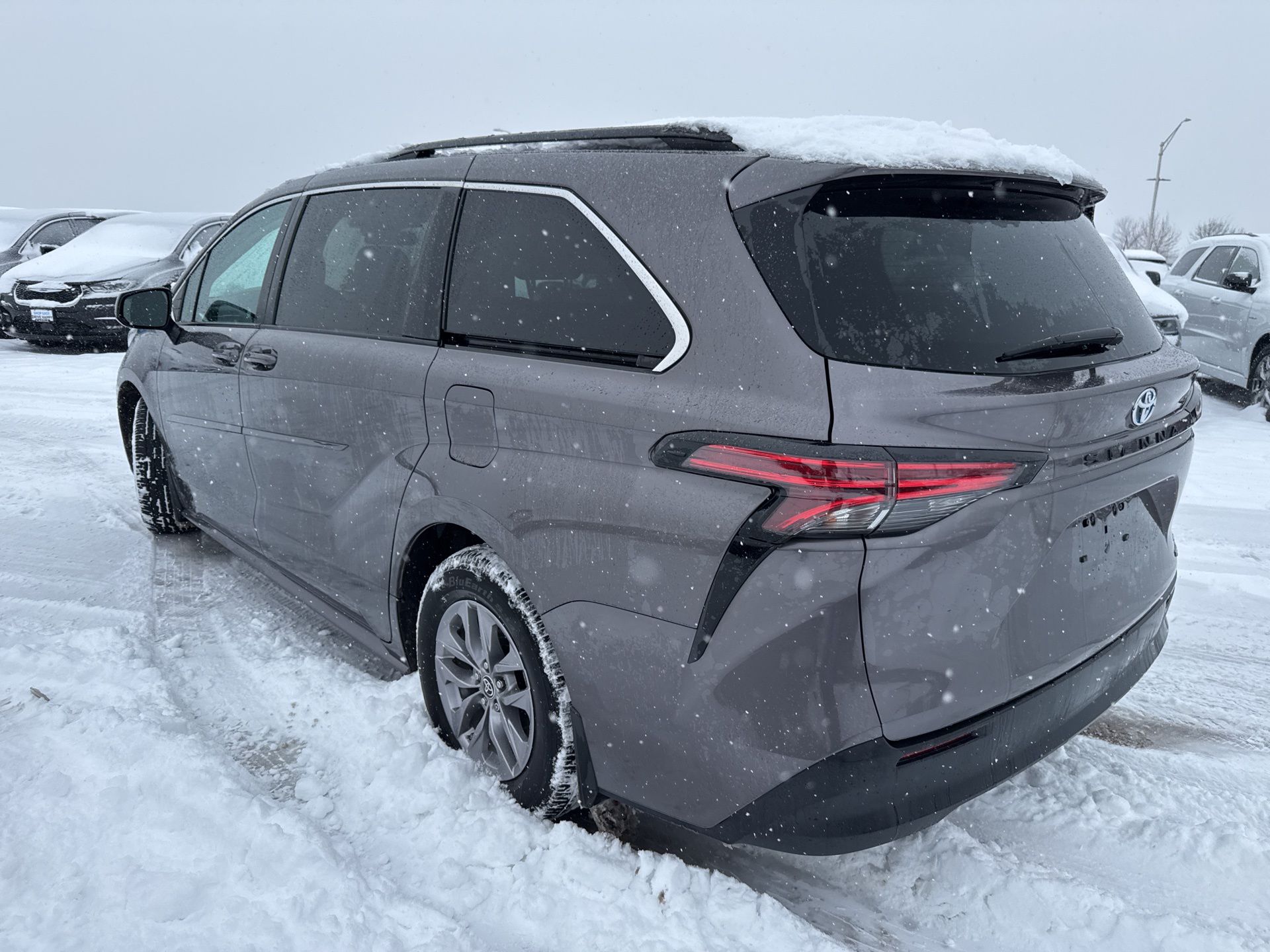 2022 TOYOTA SIENNA - Image 9