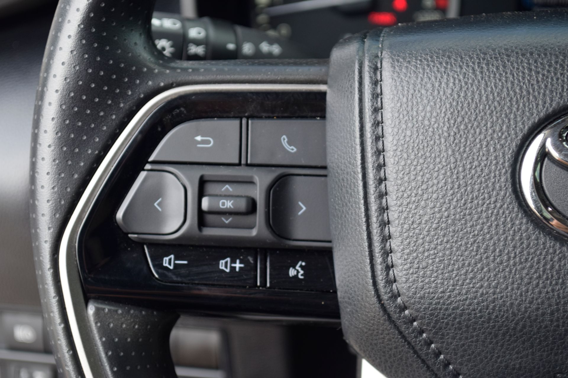 2024 Toyota Tundra SR5 - 7