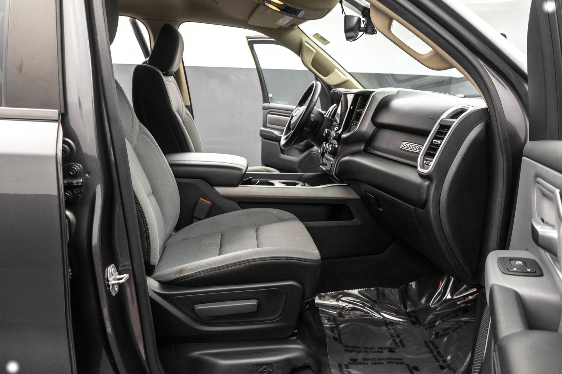 2020 RAM 1500 - Image 41